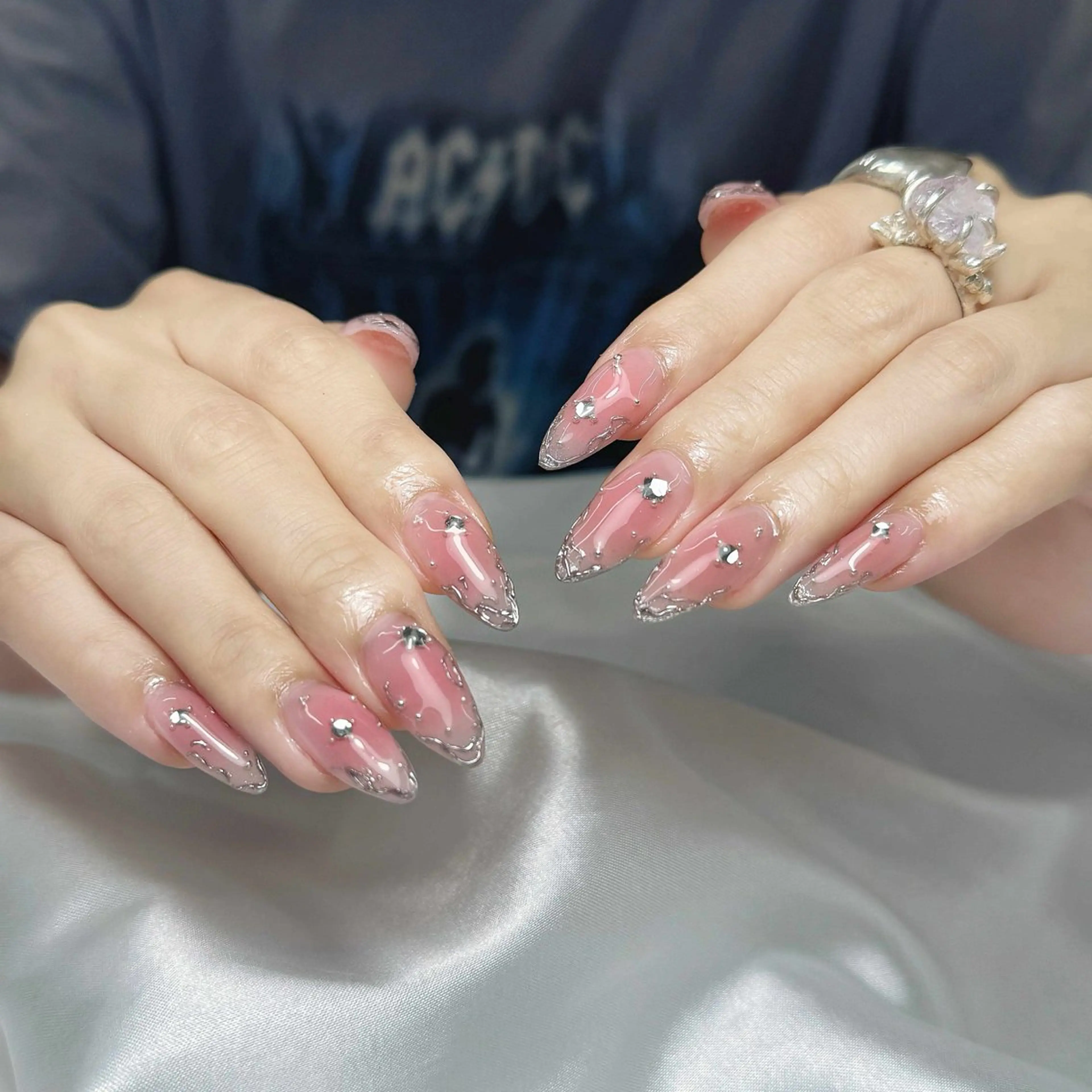 ネイル Nova Nail Salonのネイルデザイン