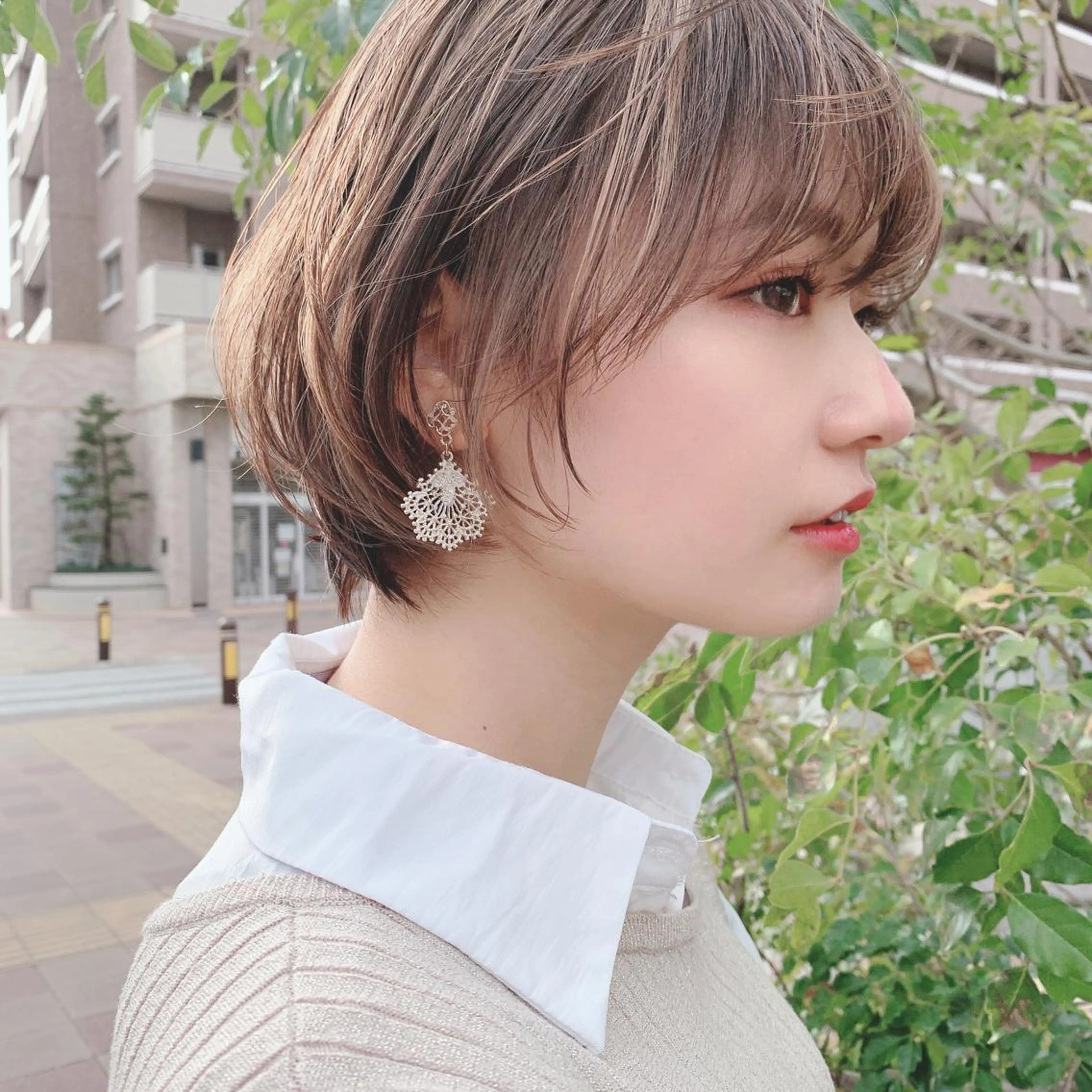 ショート カラー 明るい白髪染め専門店兵庫駅前店所属・山口 一馬のヘアスタイル