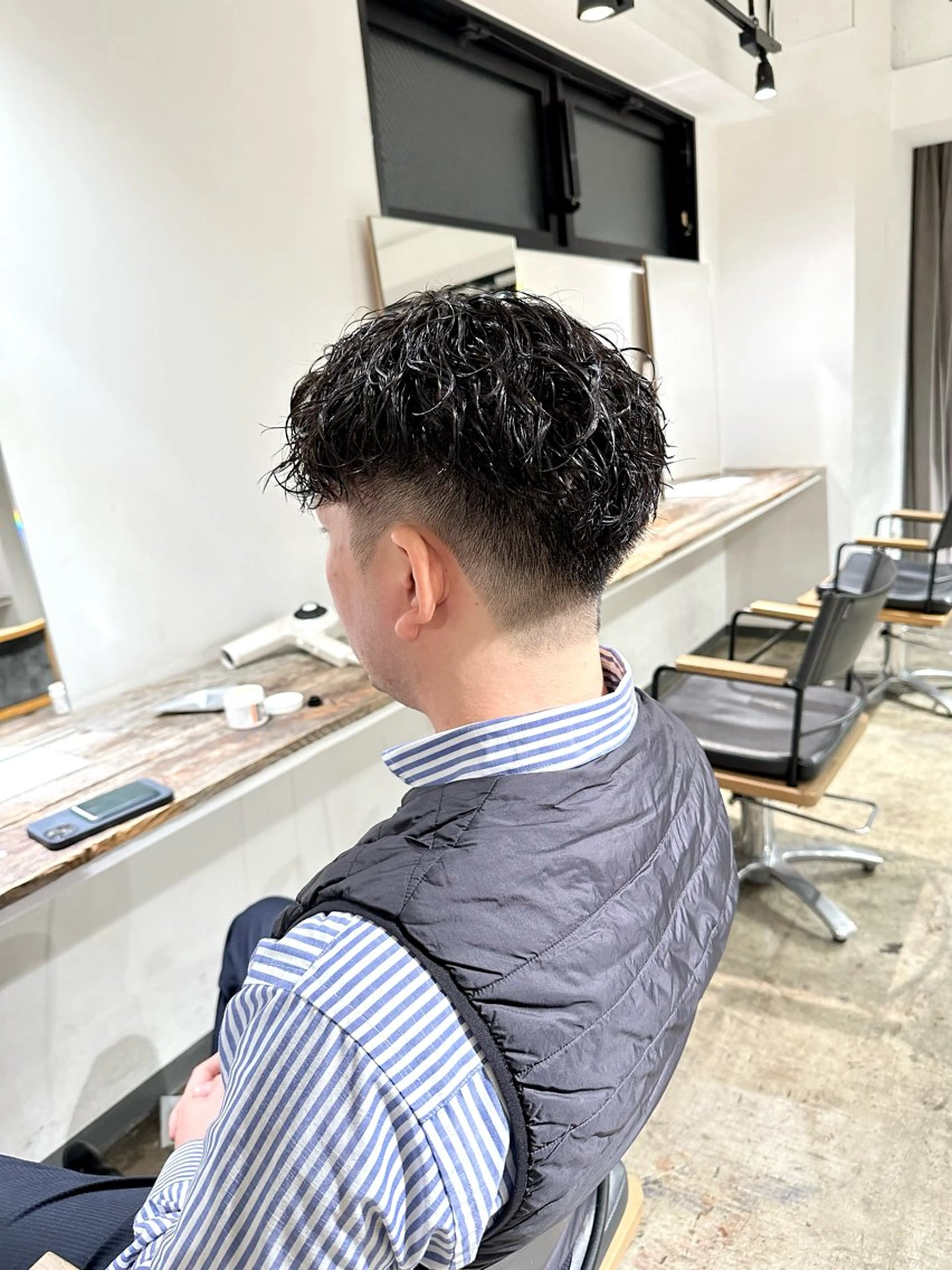 メンズ ビジネス フェードカット マッシュ メンズパーマ 波巻きパーマ 骨格補正施術/メンズ 専門美容師/YUYAのヘアスタイル