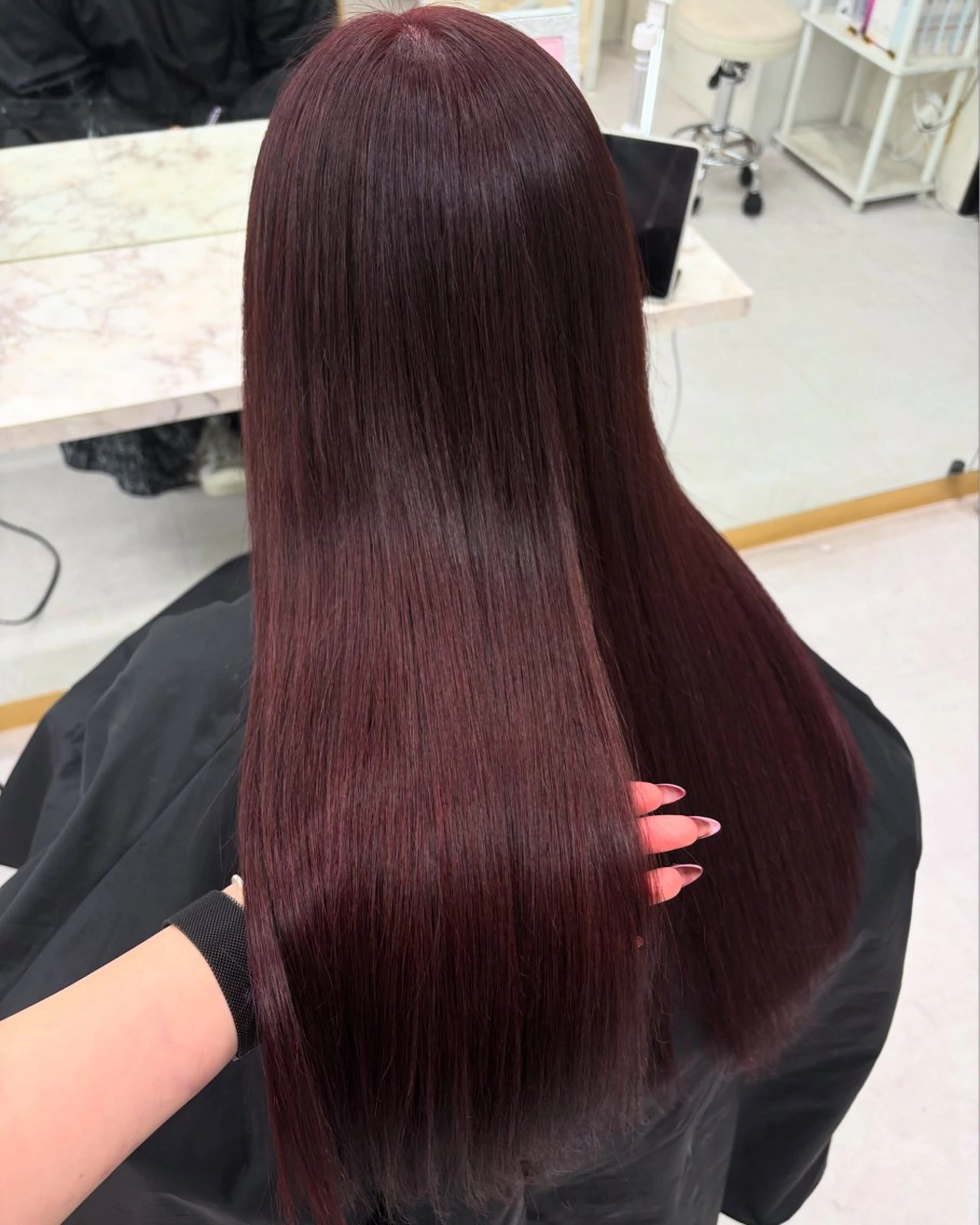 ロング カラー ヘアカラー 縮毛矯正 トリートメント 〖ワンホンヘアー〗 SAKURA👼🏻のヘアスタイル