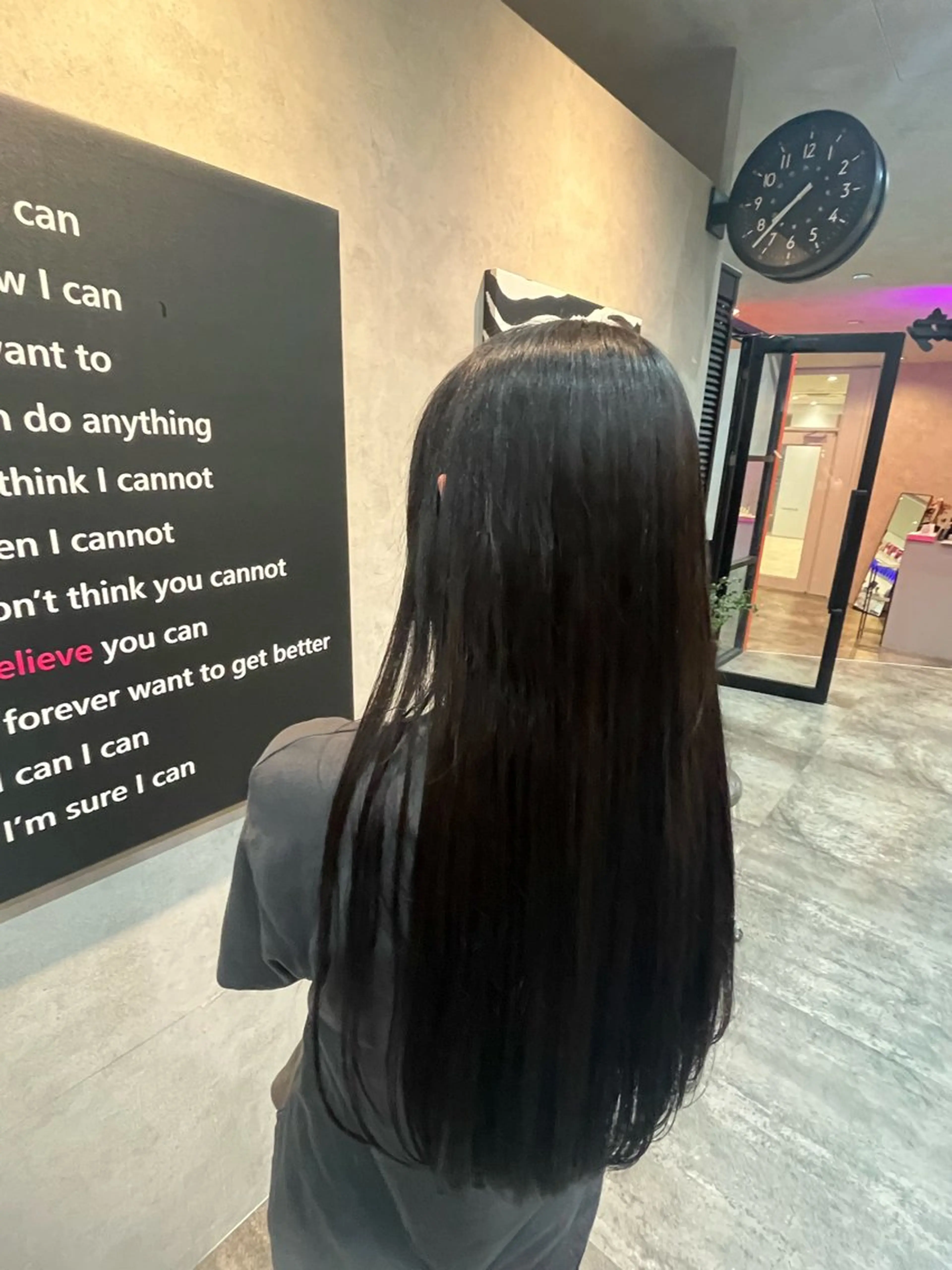 カラー ⭐️GANNI ⭐️小久保沙紀のヘアスタイル