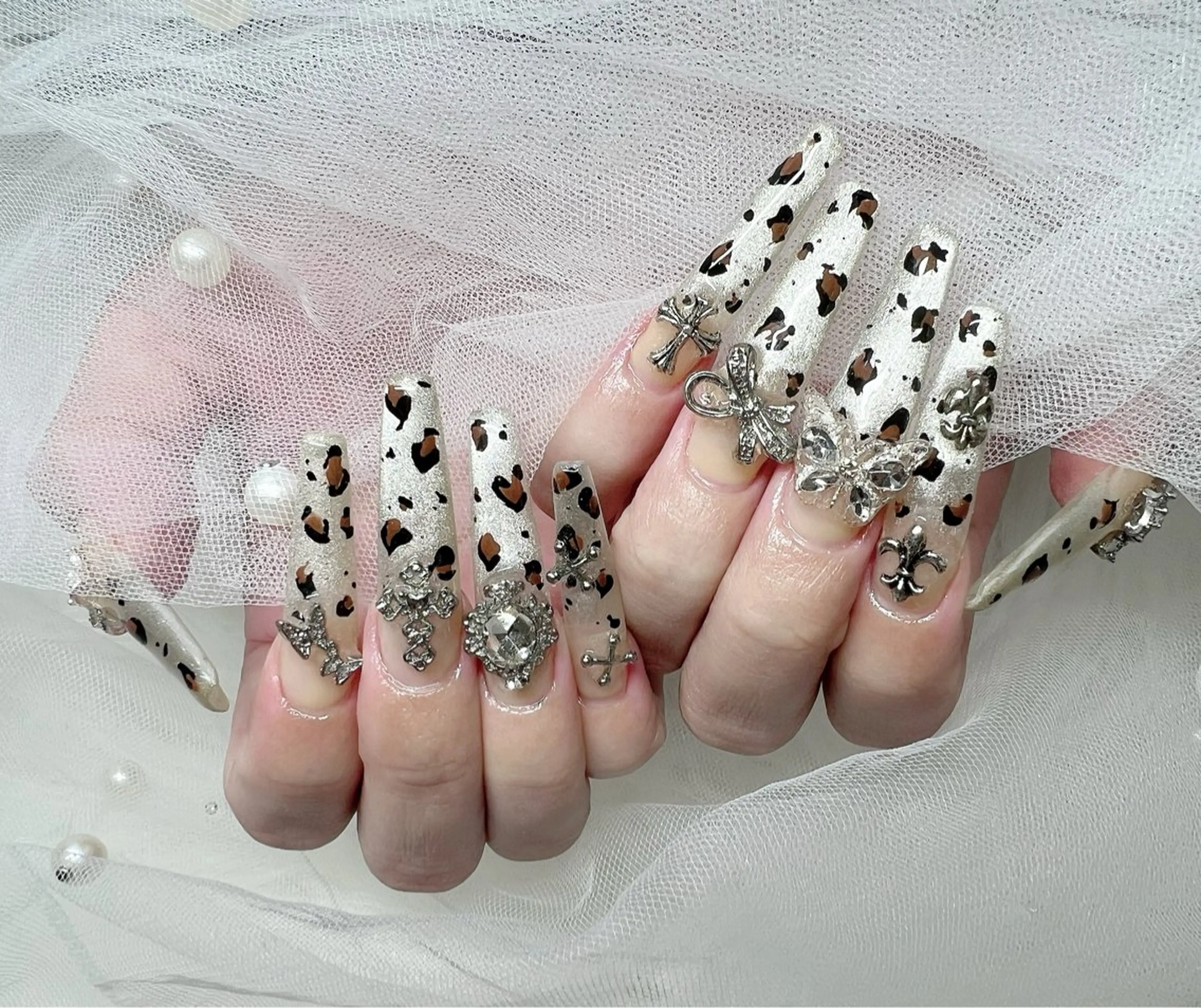 ネイル ガールネイルサロン所属・ガール ネイルサロン Girl salonのネイルデザイン