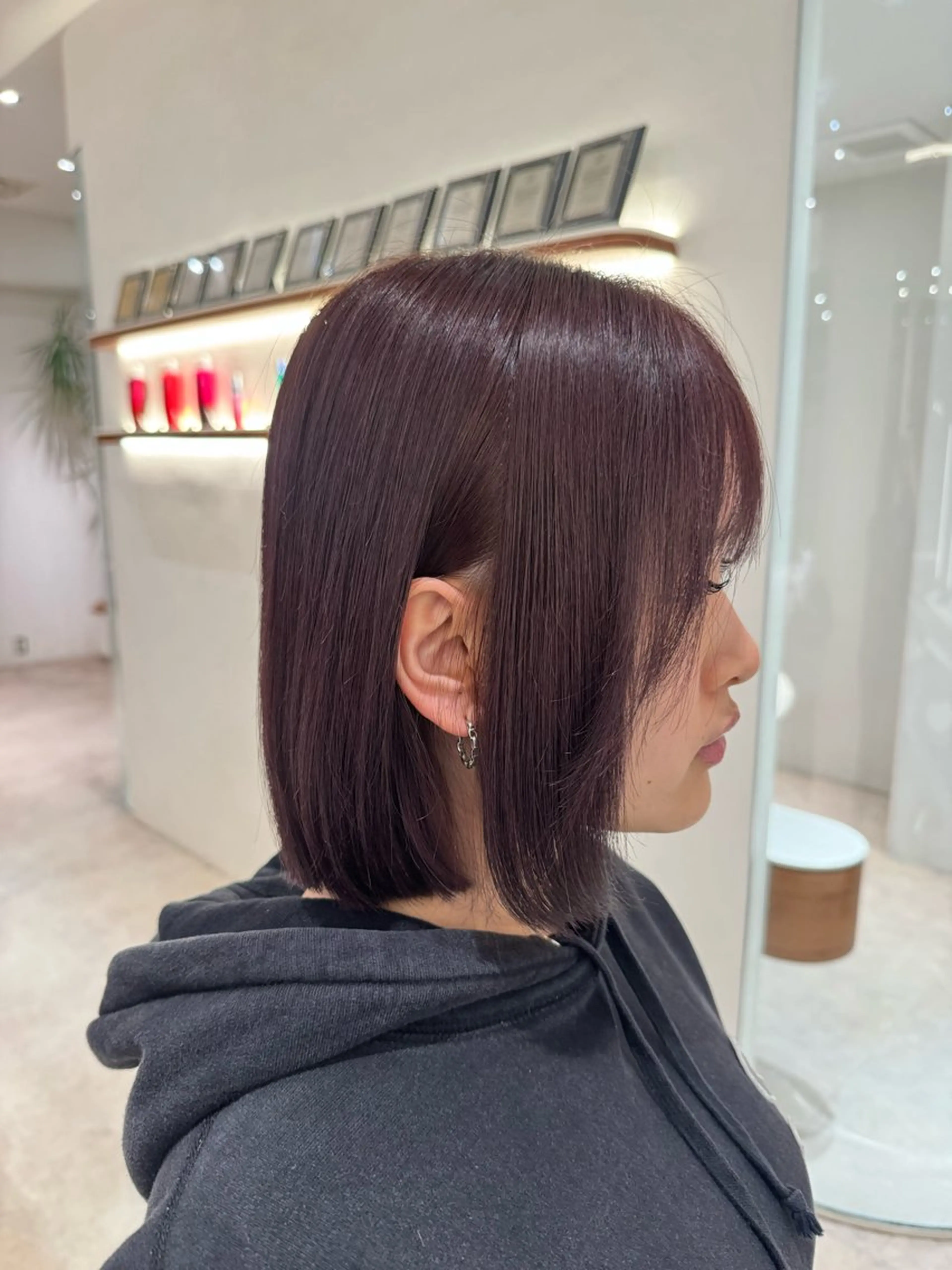 ミディアム カラー 透明感カラー カット ヘアカラー 渋谷/切りっぱなし レイヤー/ブリーチのヘアスタイル