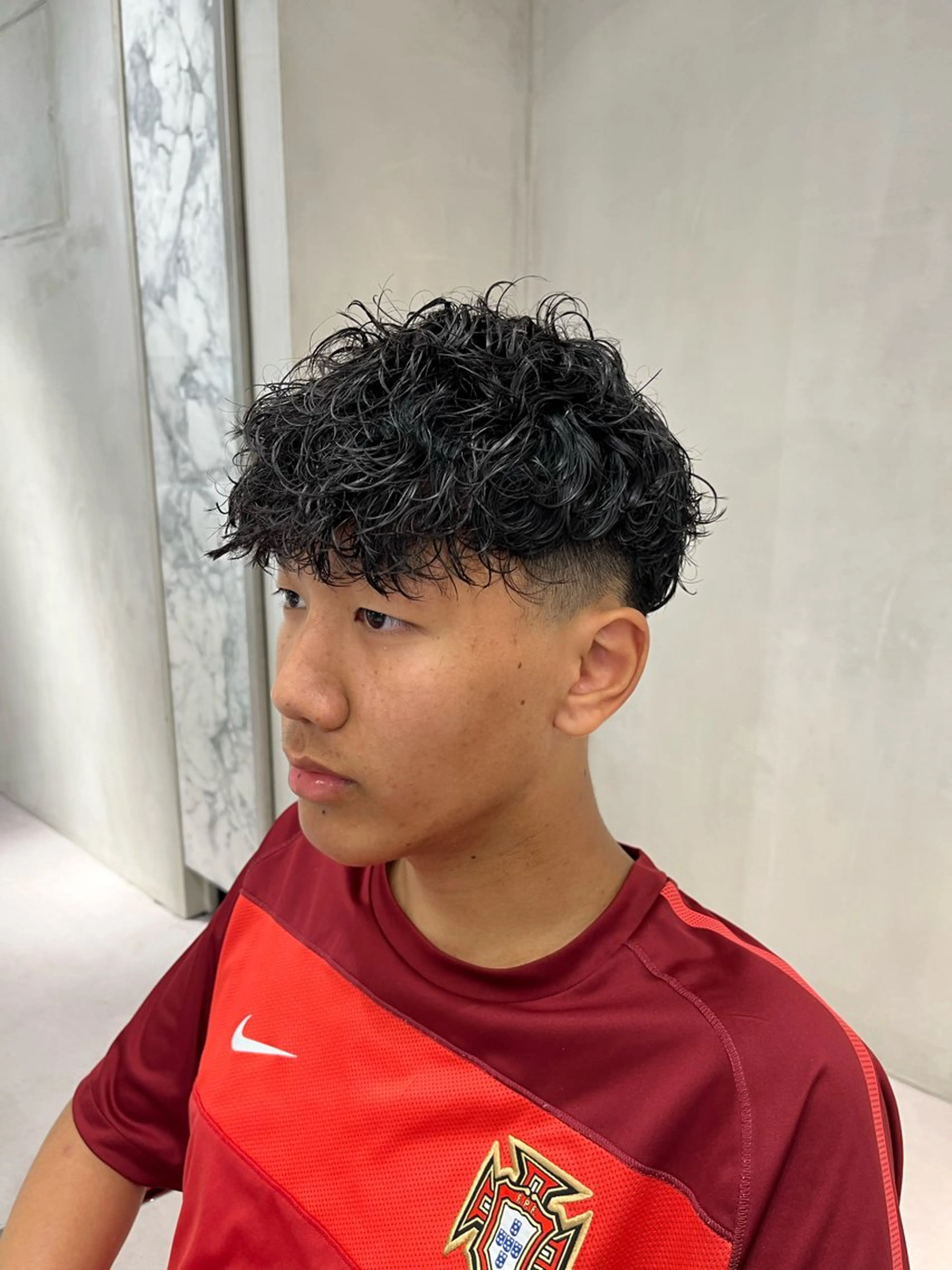 ショート パーマ メンズ soen所属・⚡メンズパーマフ ェードカットTomyのヘアスタイル