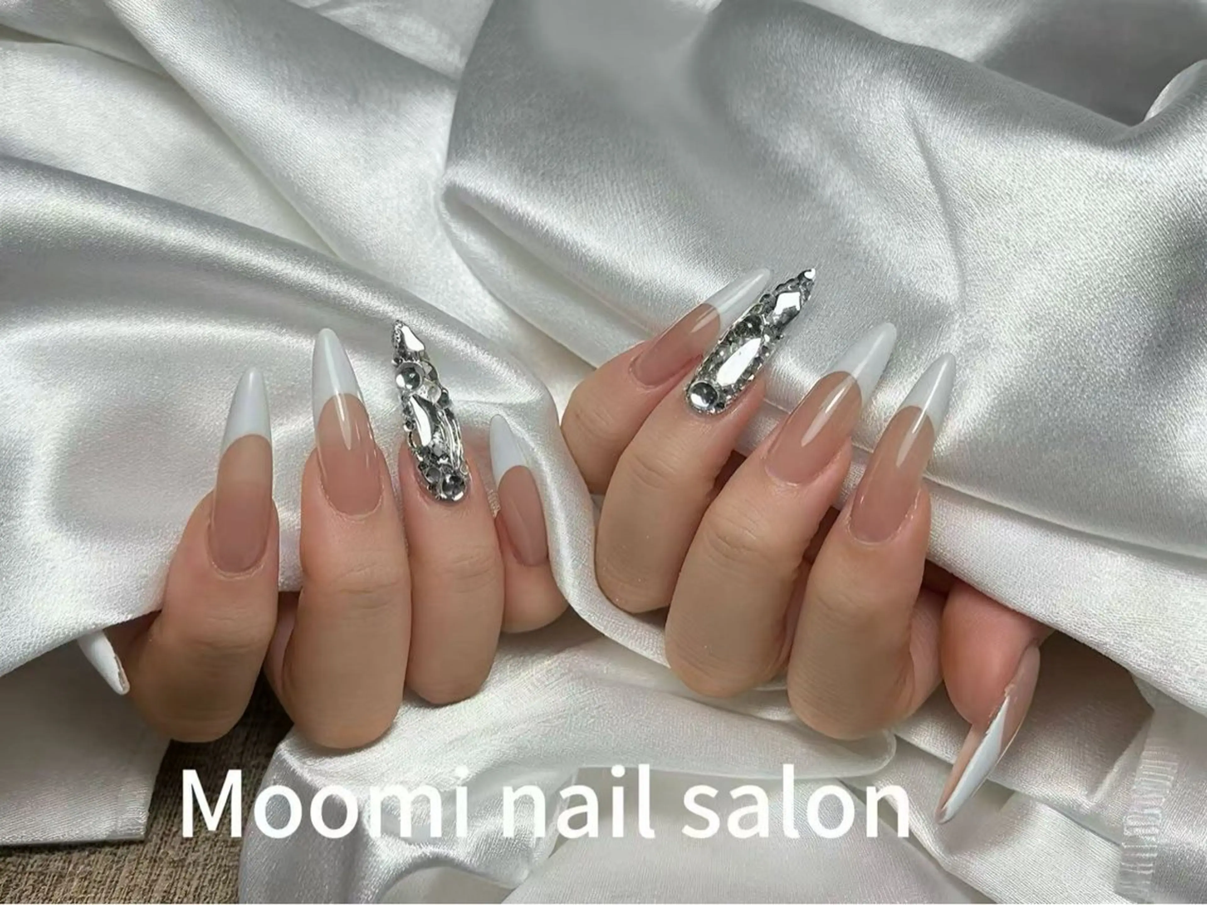 ネイル ハンドネイル Moomi なつのネイルデザイン