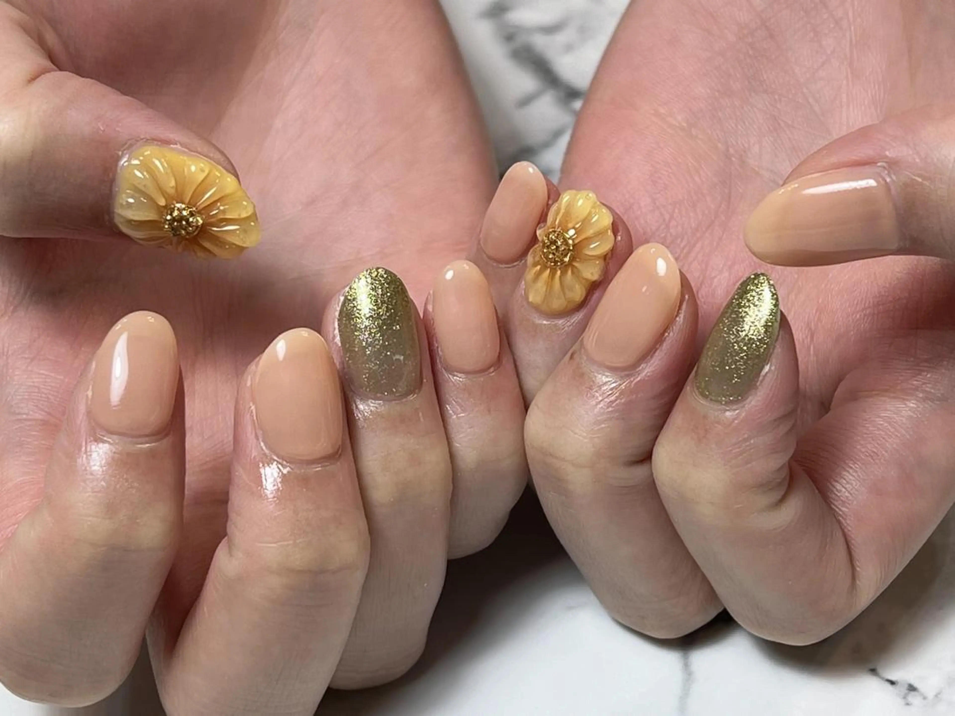 ネイル アートネイル ジェルネイル ニュアンスネイル パラジェル Nailist Honamiのネイルデザイン