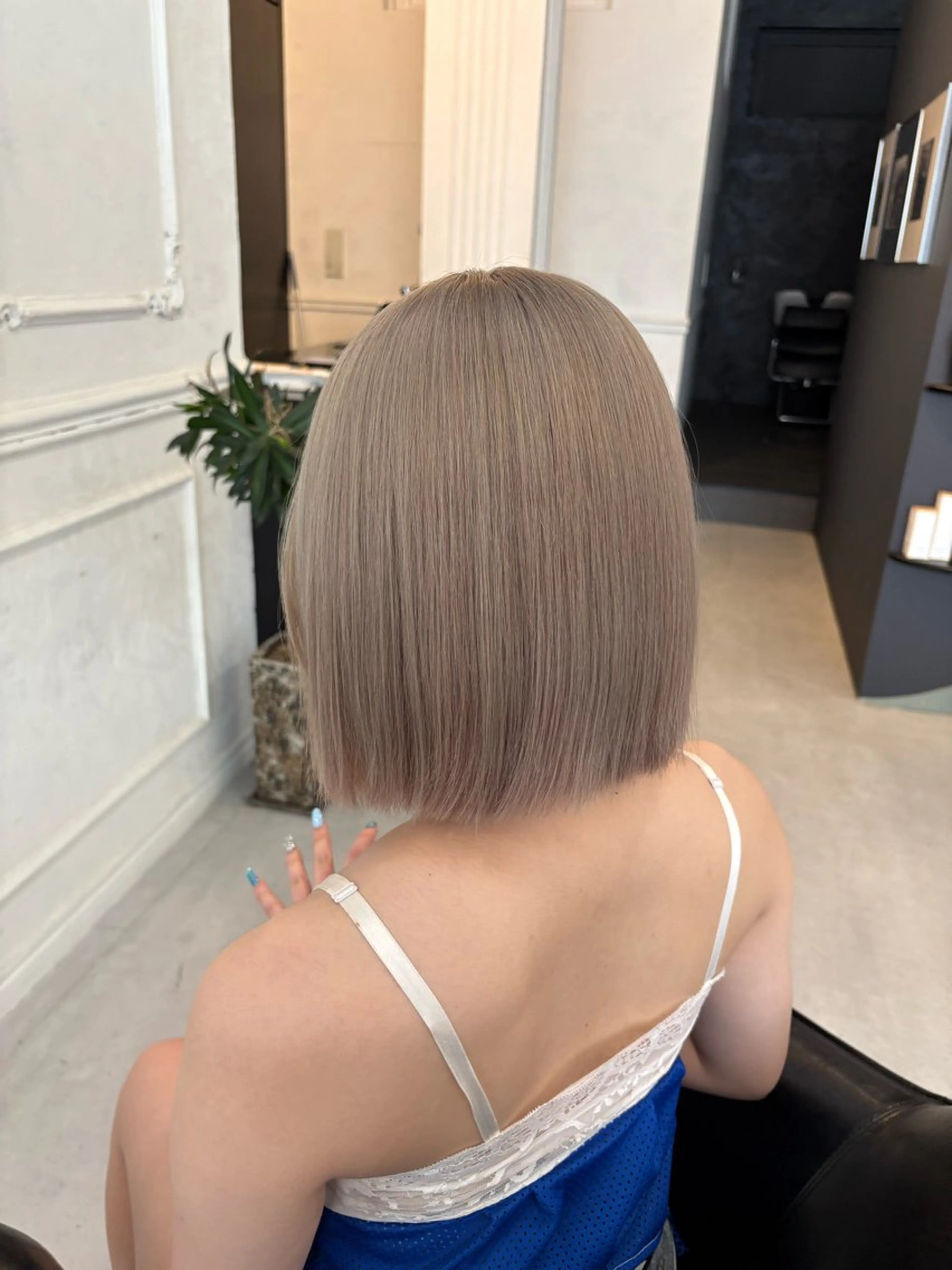 ショート カラー ベージュカラー ミルクティーベージュ ボブ Maison Halu YUKIのヘアスタイル