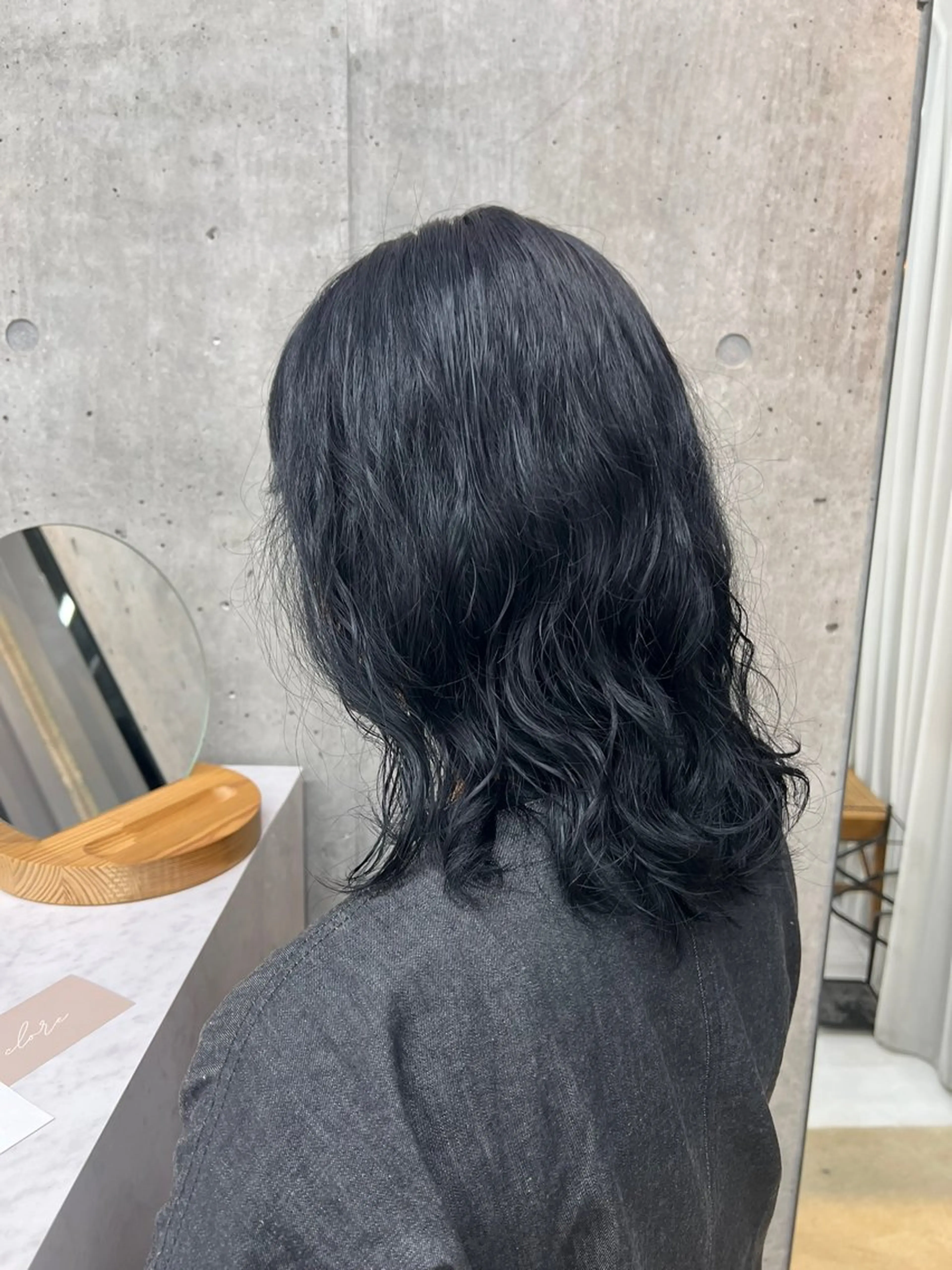カラー clore所属・透明感カラー yuraのヘアスタイル
