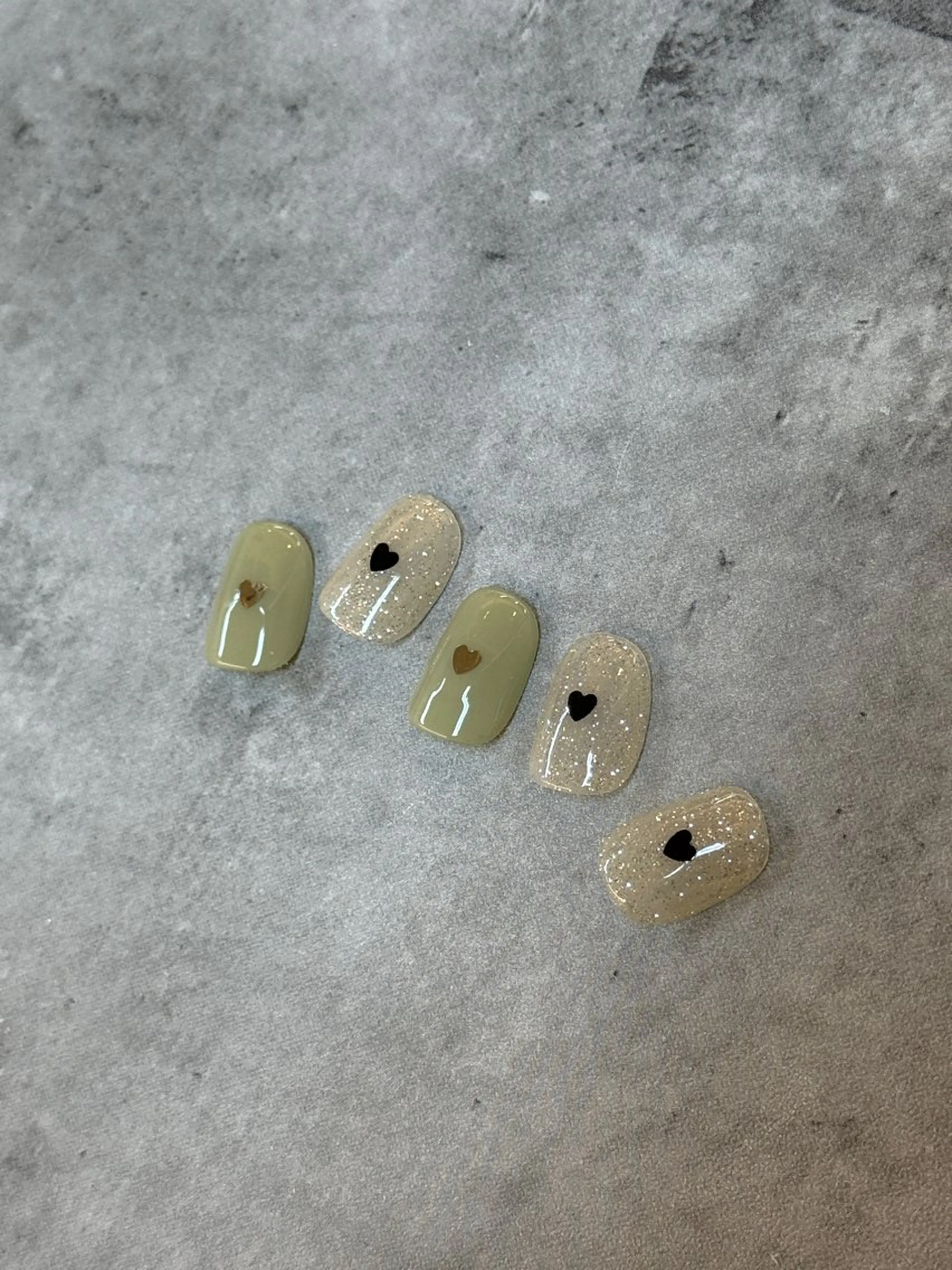 ネイル フラッシュネイル ハート ワンカラーネイル ouka所属・ena satoのネイルデザイン