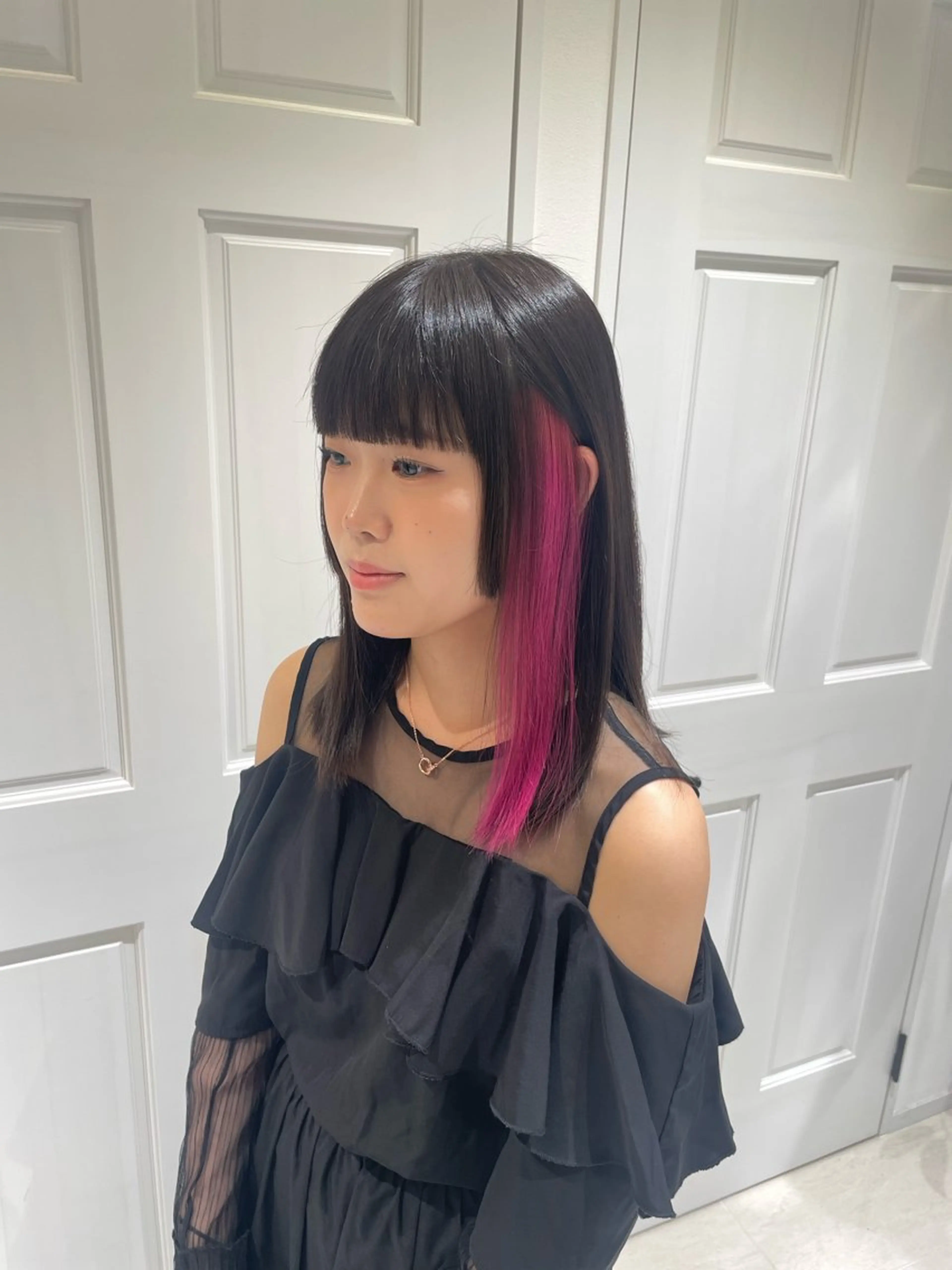 ミディアム カラー イヤリングカラー ボブ／ブリーチカラー ／ゆづき🌟のヘアスタイル