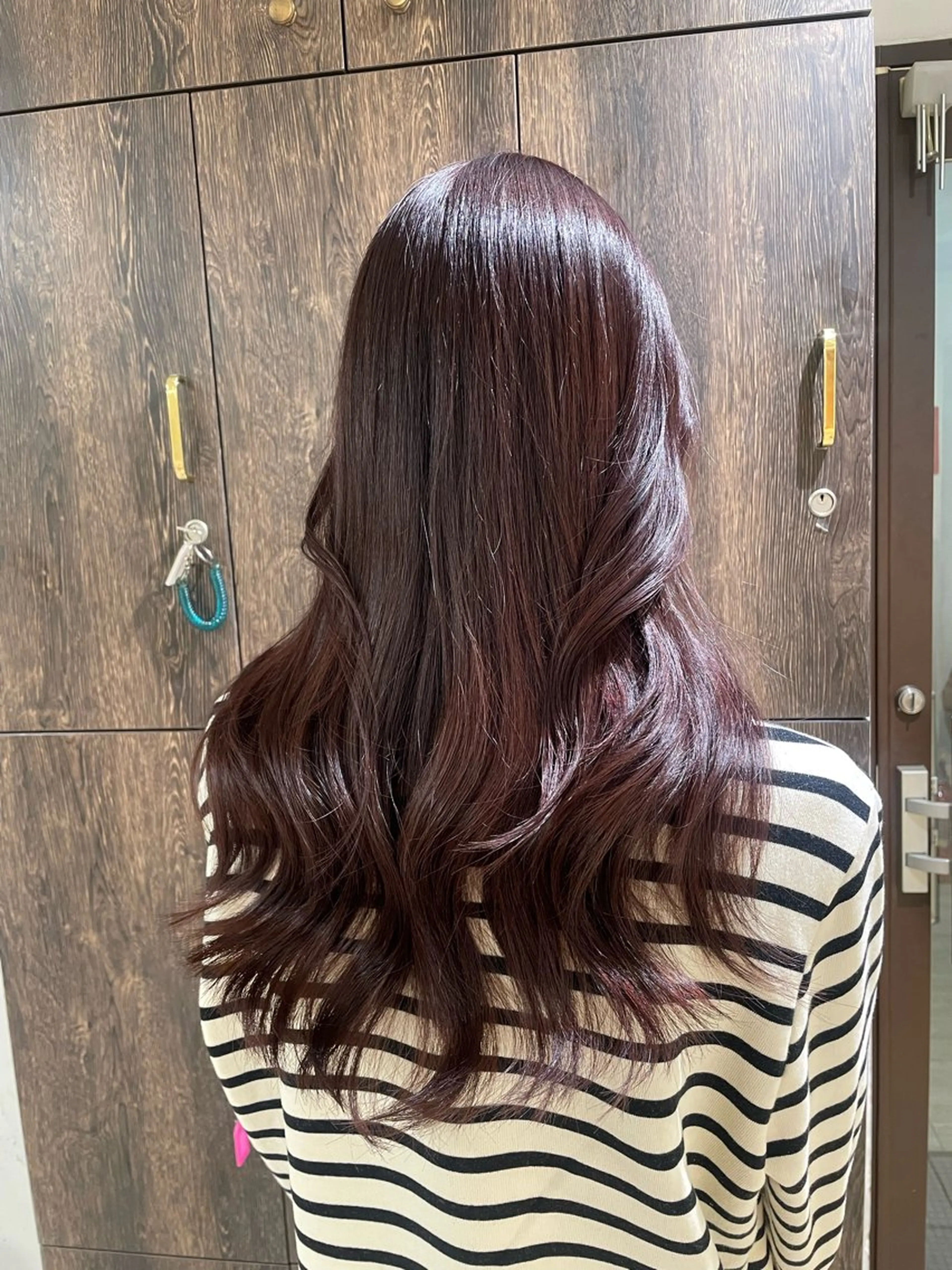 ロング レイヤーカット ロング カット ヘアカラー トリートメント メイク指名NO1りこ カットモデル募集中のヘアスタイル