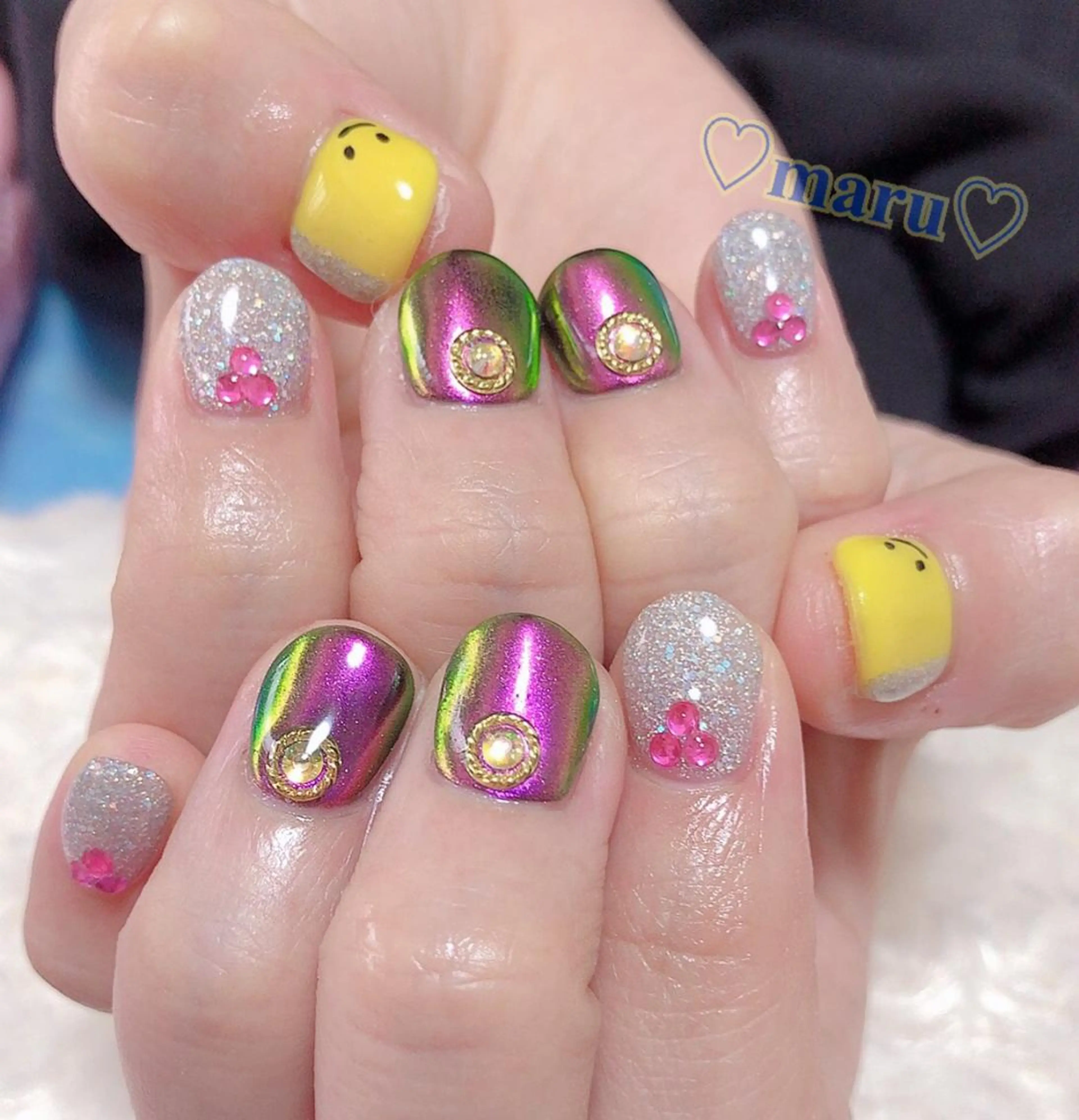 ネイル ハンドネイル フットネイル まるみ ♡のネイルデザイン