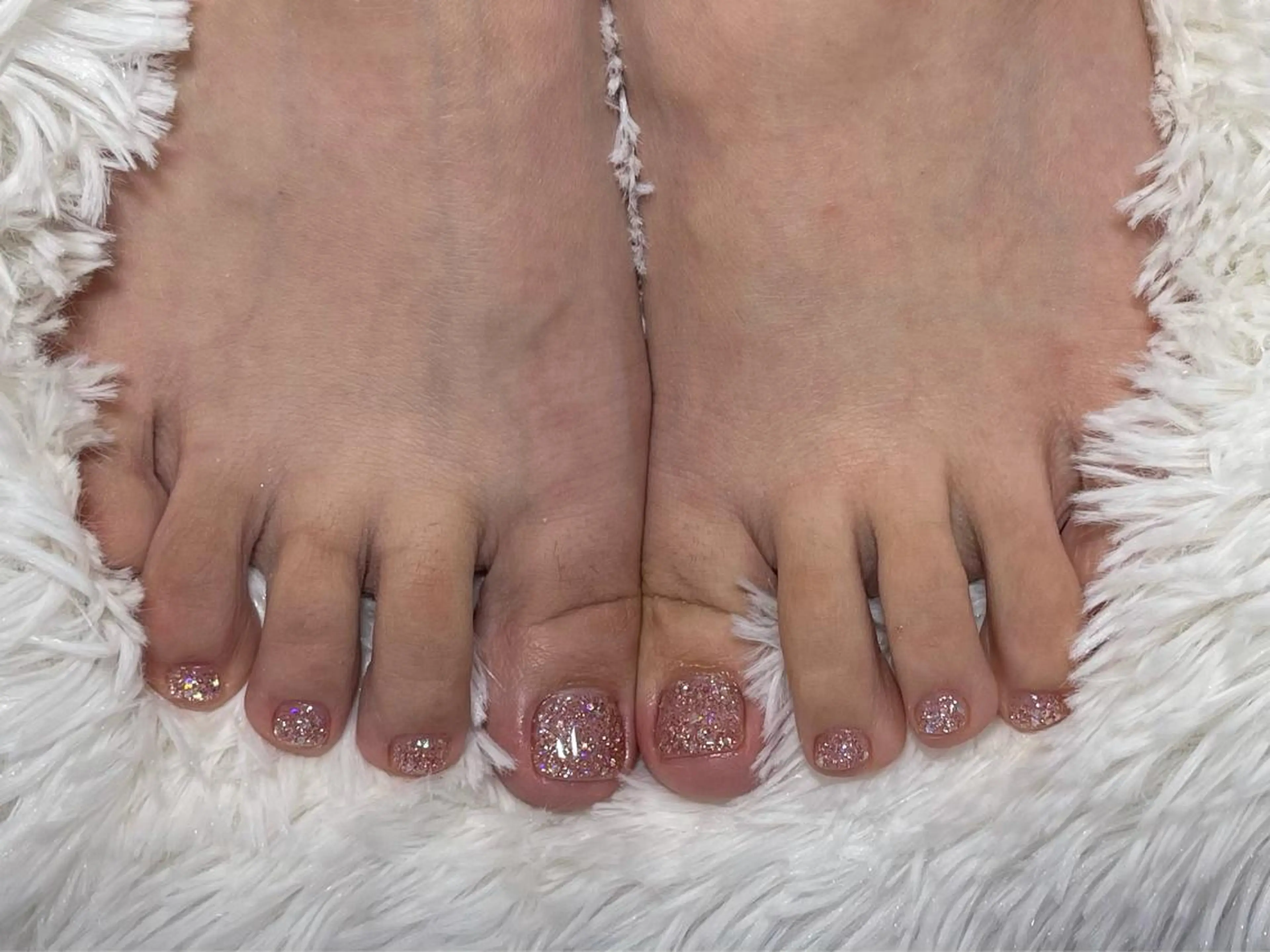 ネイル ラメ(グリッター) フットネイル R’s nailのエステ・リラクイメージ