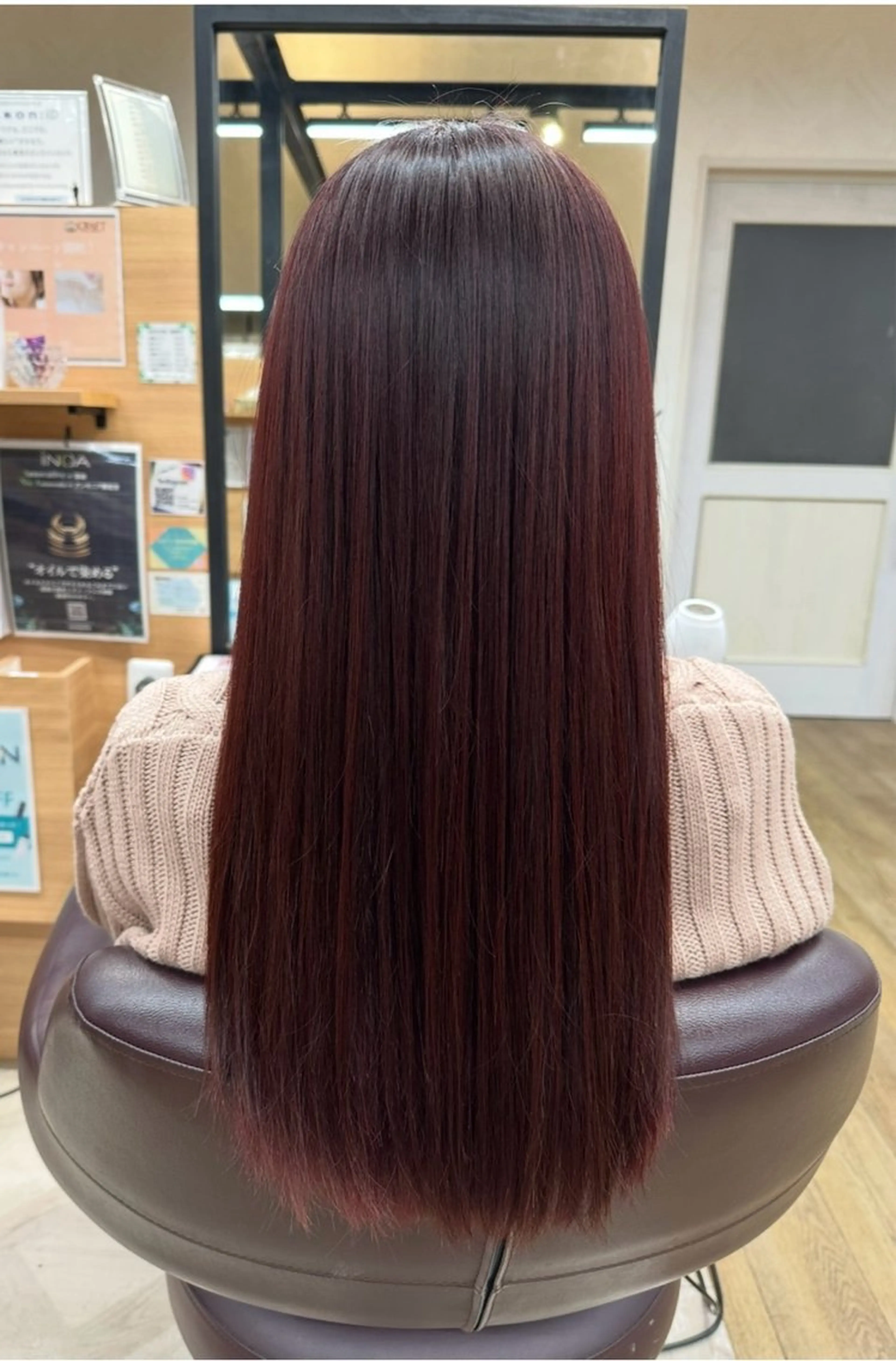カラー ブラウンカラー レッドカラー TELAHAIR岡野 春奈のヘアスタイル