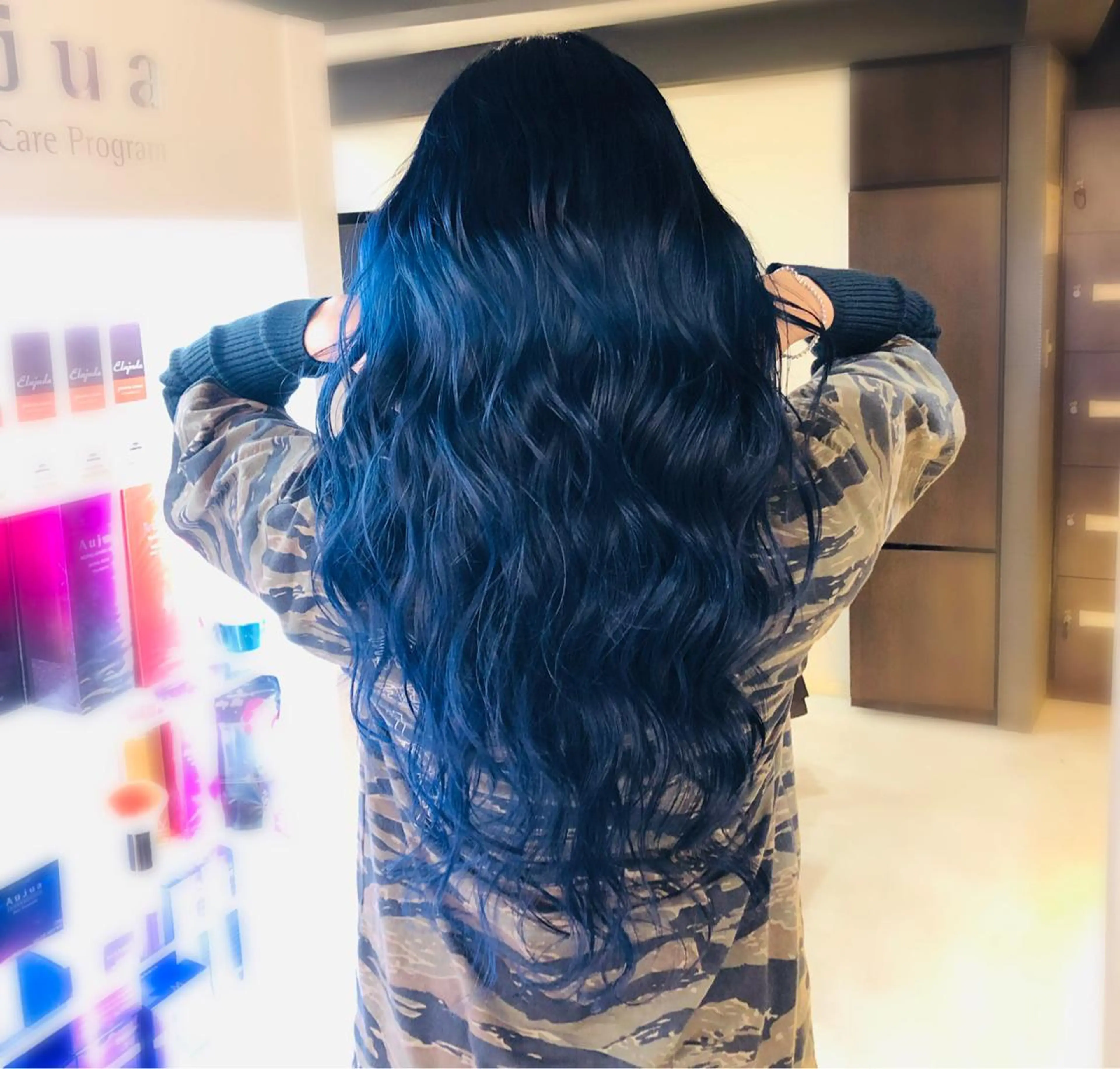 ロング Moana by headlight 豊中曽根店所属・園田 美恵子のヘアスタイル