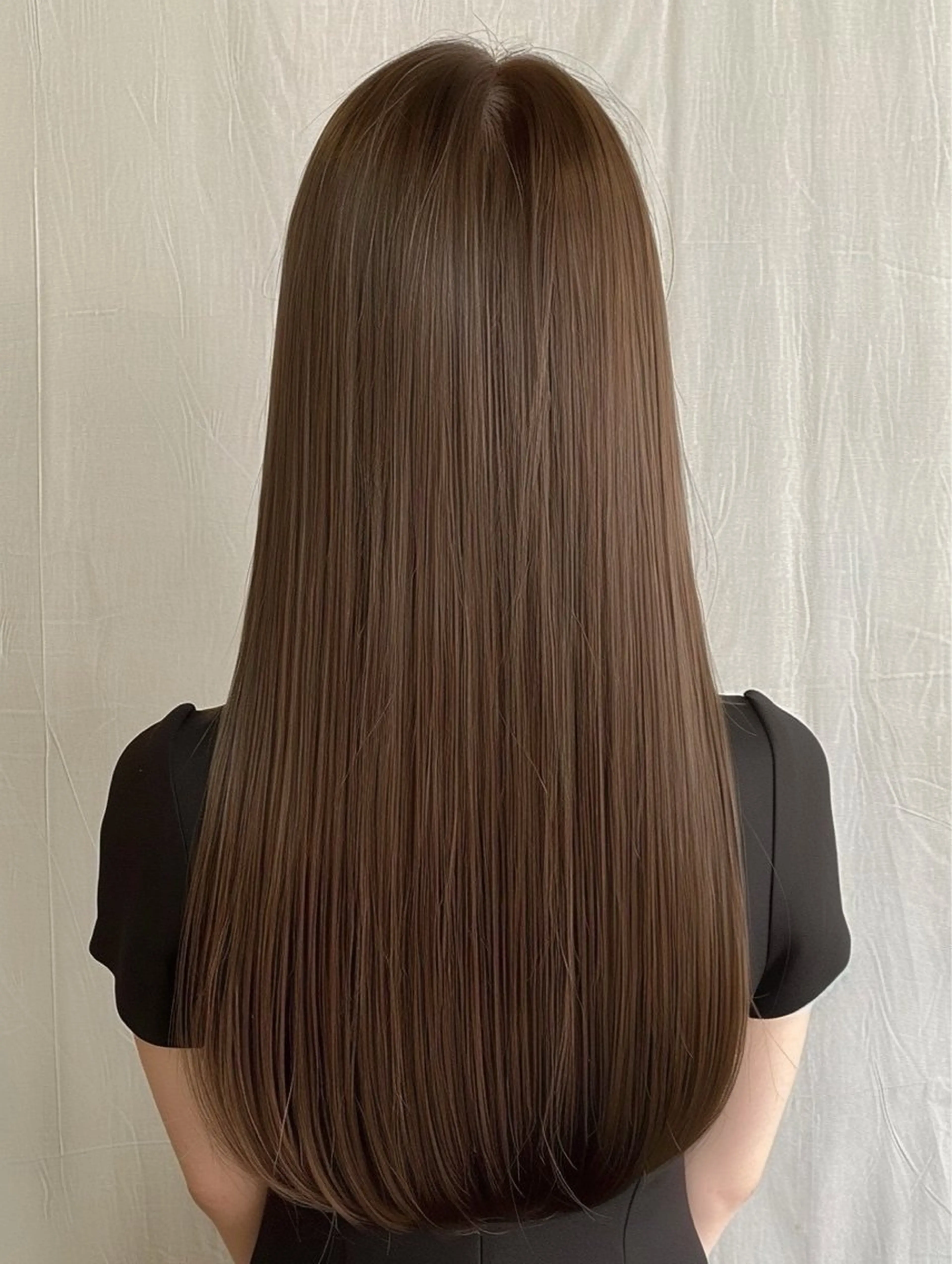 セミロング modek's tokyo所属・顔周りレイヤー ☺︎shunのヘアスタイル