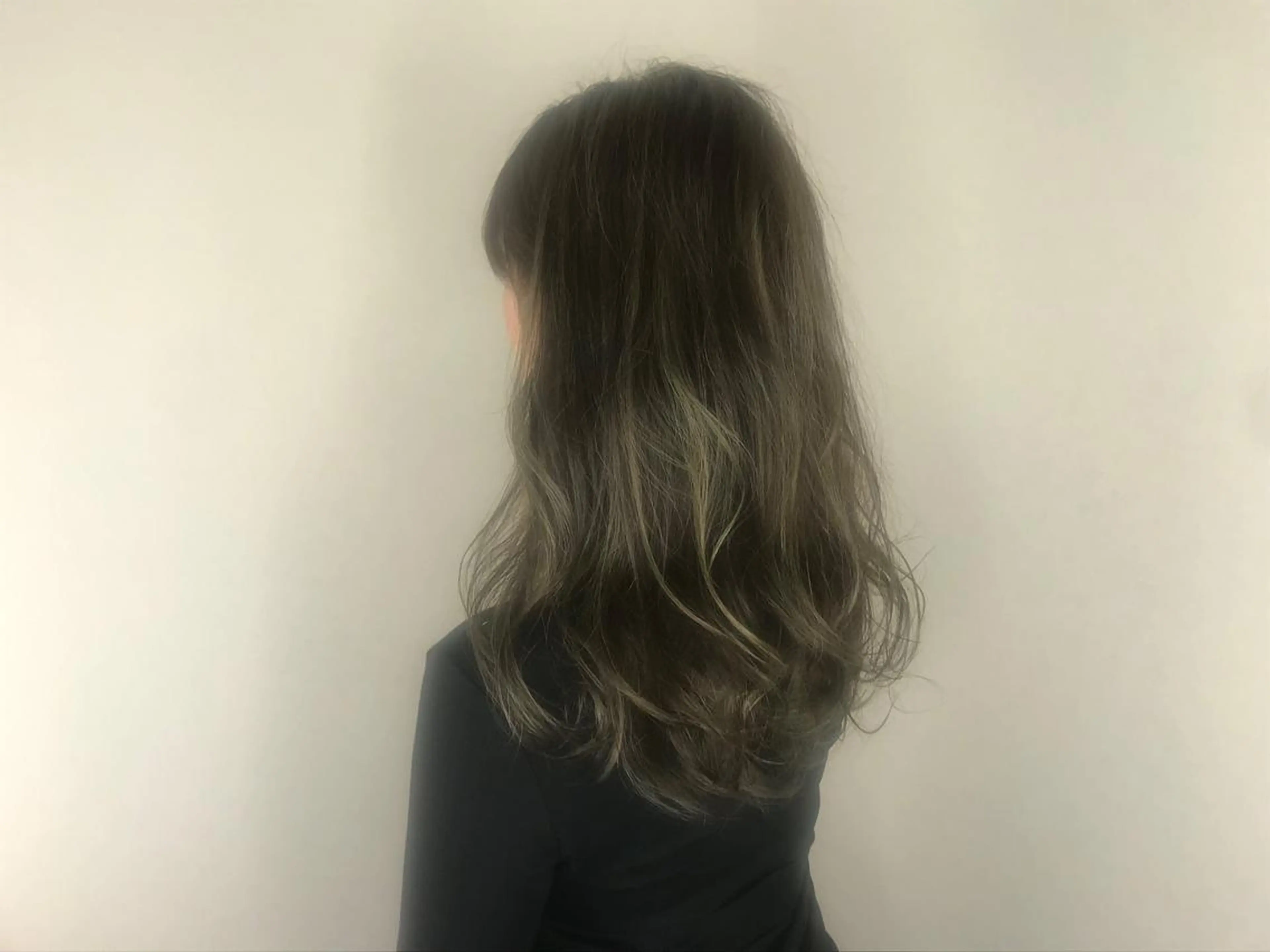 カラー Still所属・still .のヘアスタイル