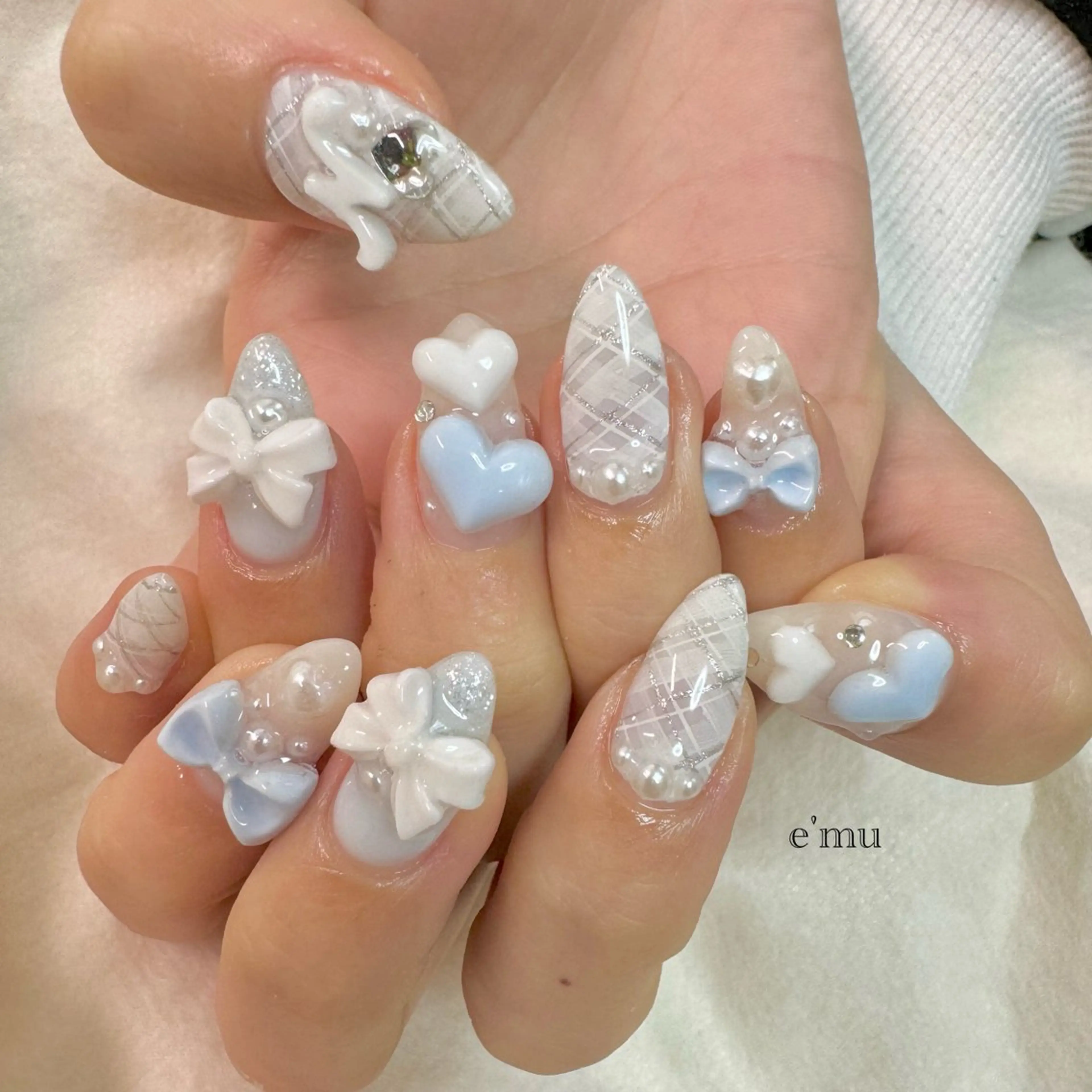 ネイル ハンドネイル nail salon e'mu💐のネイルデザイン