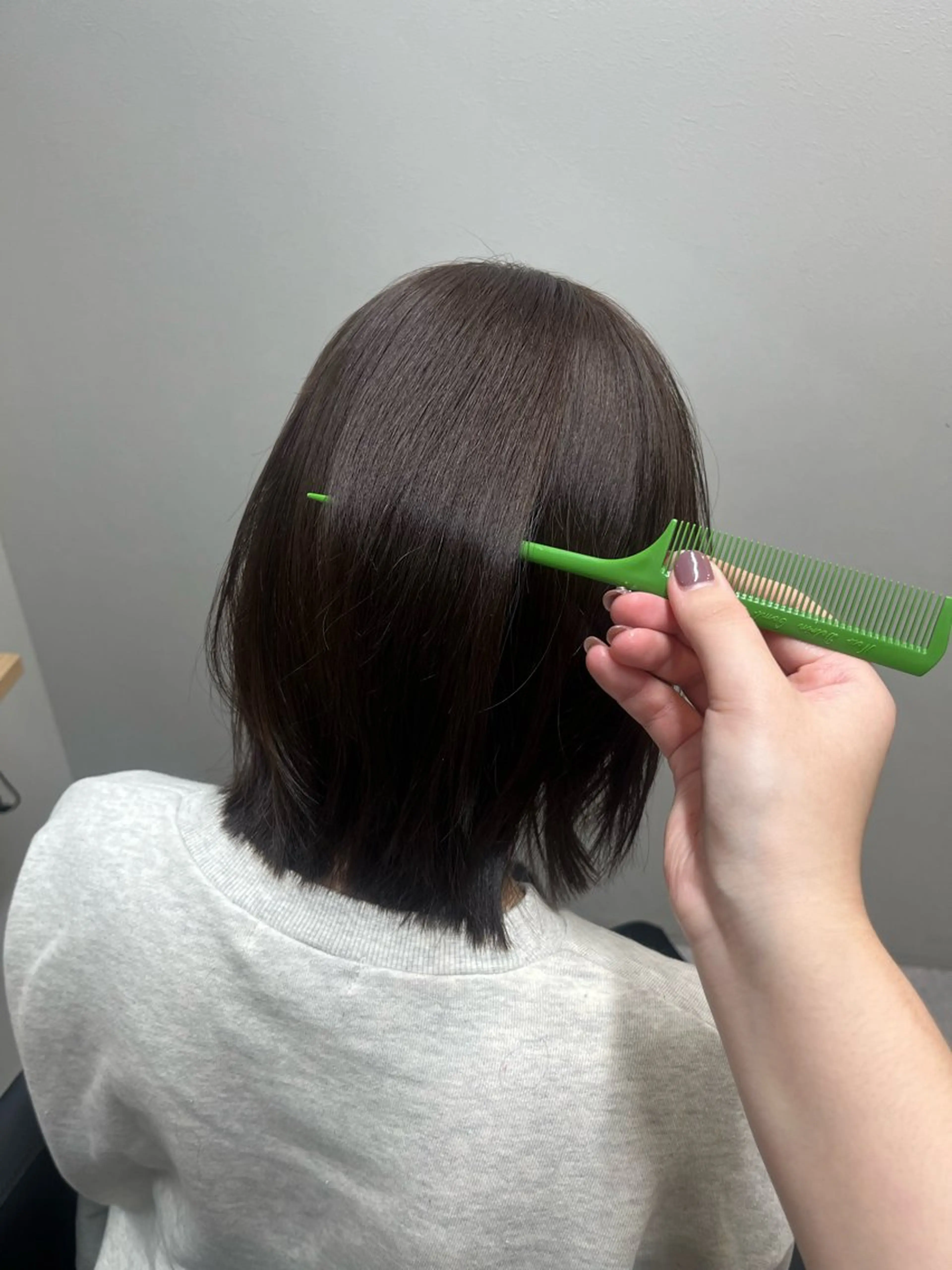 ミディアム カラー グレージュ 髪質改善 eMir... 武蔵小杉所属・新舘 怜奈のヘアスタイル