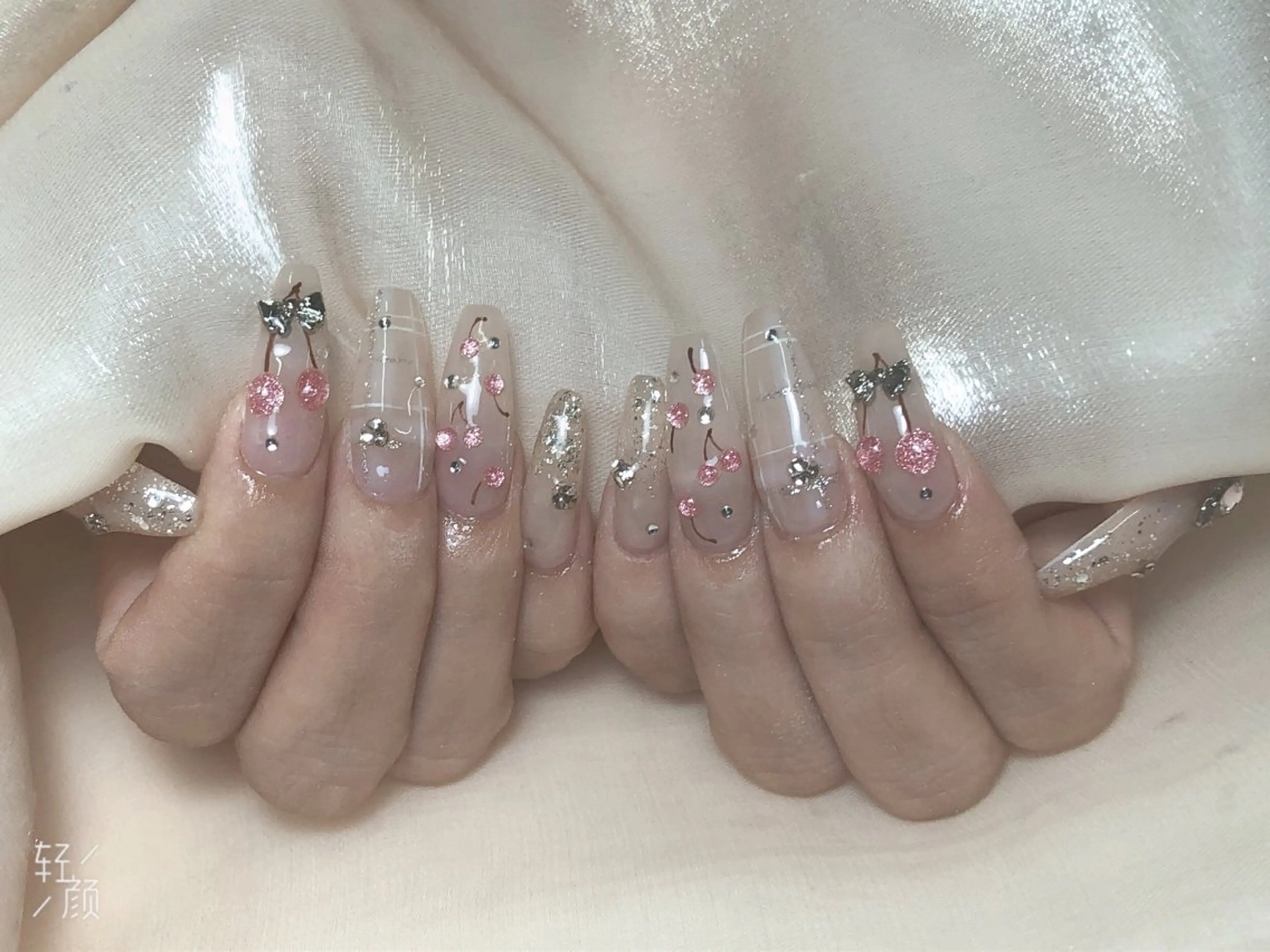 ネイル LR.ONE ヨウのネイルデザイン