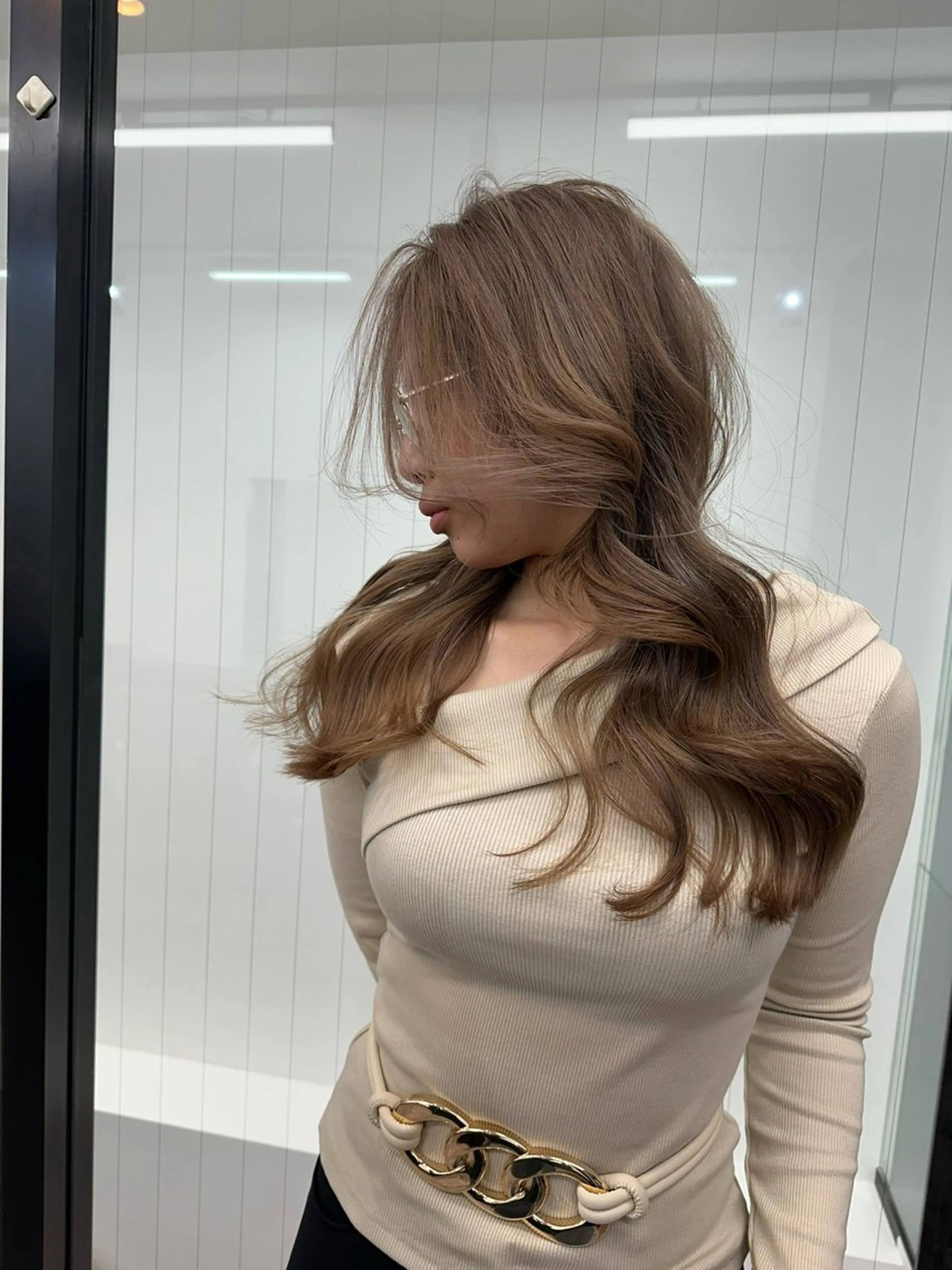 ロング ミストバング ハイライト 髪質改善 ヨシンモリ 韓国風ヘア HAIR SMILE COEURのヘアスタイル