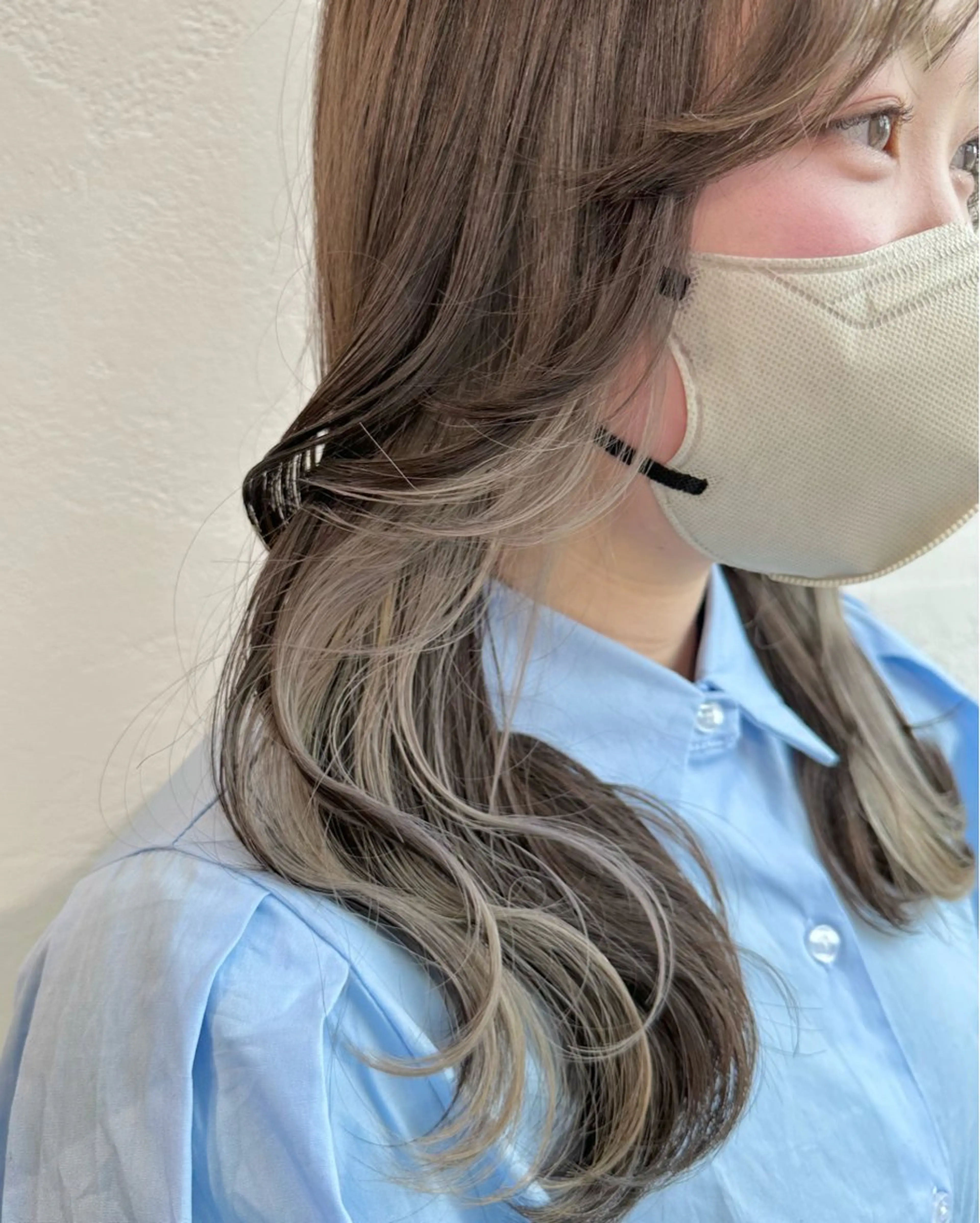 ロング カラー ベージュカラー ブリーチ ケアブリーチ ダブルカラー インナーカラー カット ヘアカラー トリートメント インナーカラー/レイ ヤーカット♡/マキシのヘアスタイル