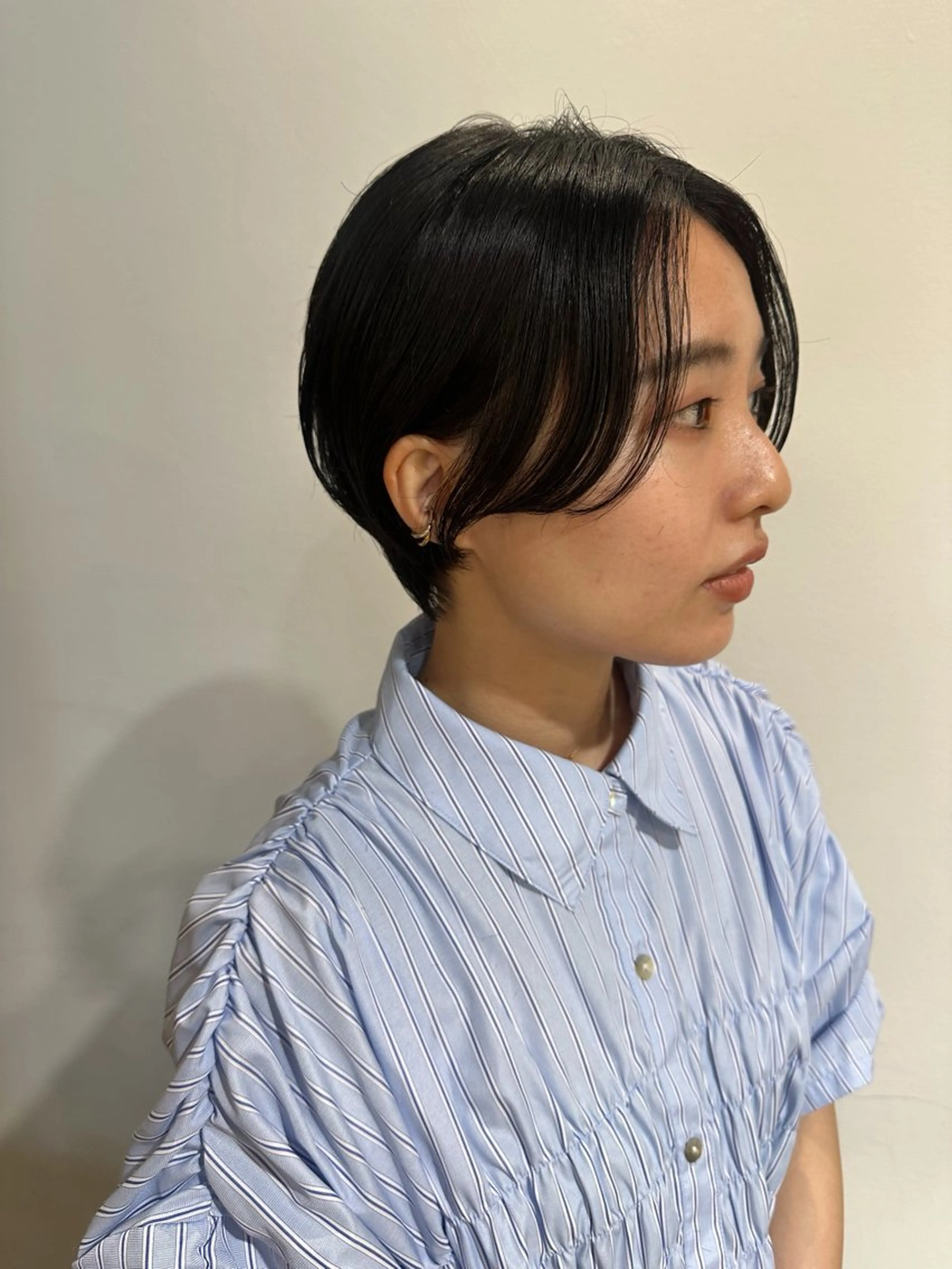 ショート カット 塩澤 榛奈のヘアスタイル