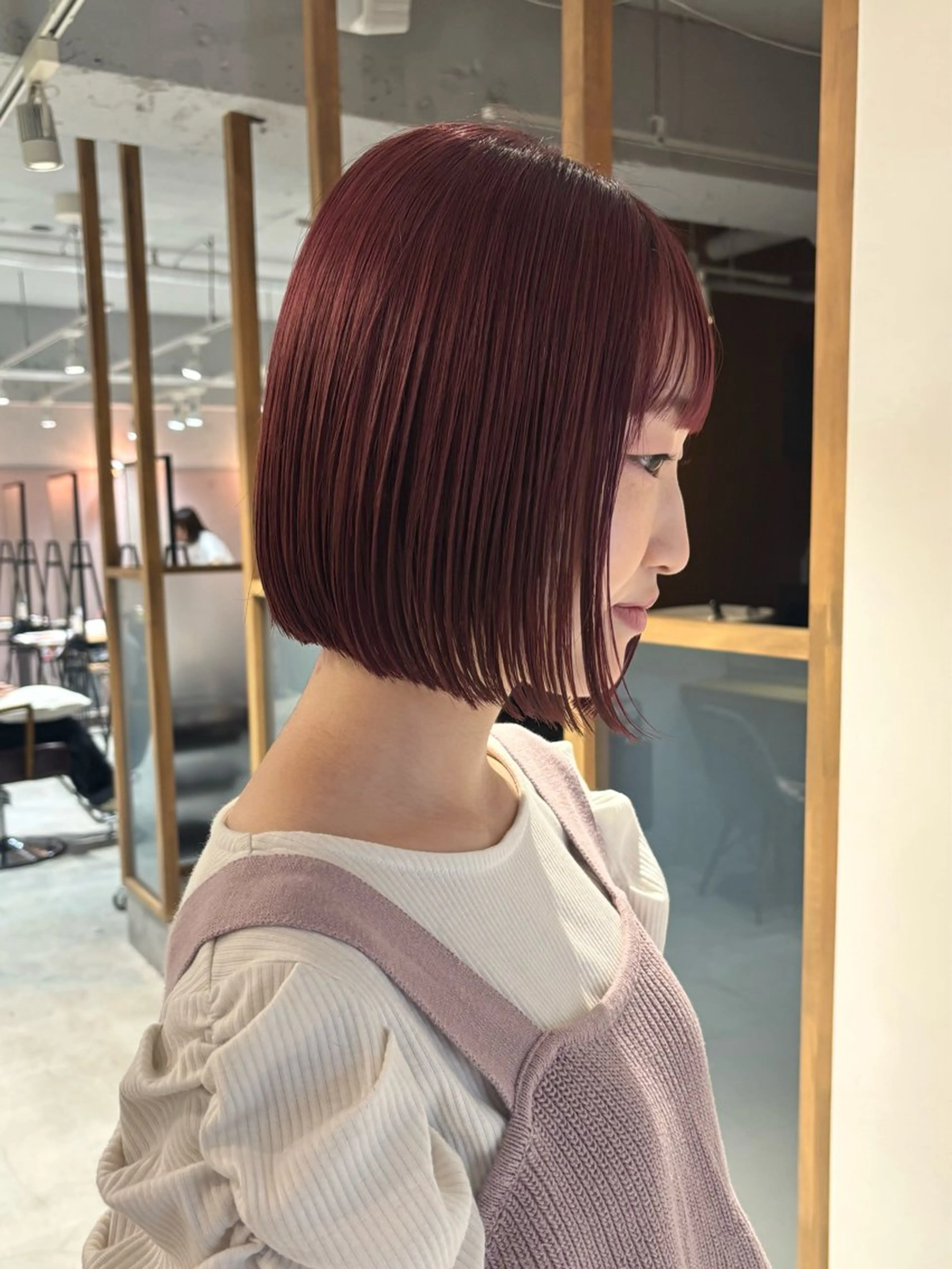 ミディアム カラー カット ヘアカラー トリートメント mei｜顔まわり ×透明感カラーのヘアスタイル