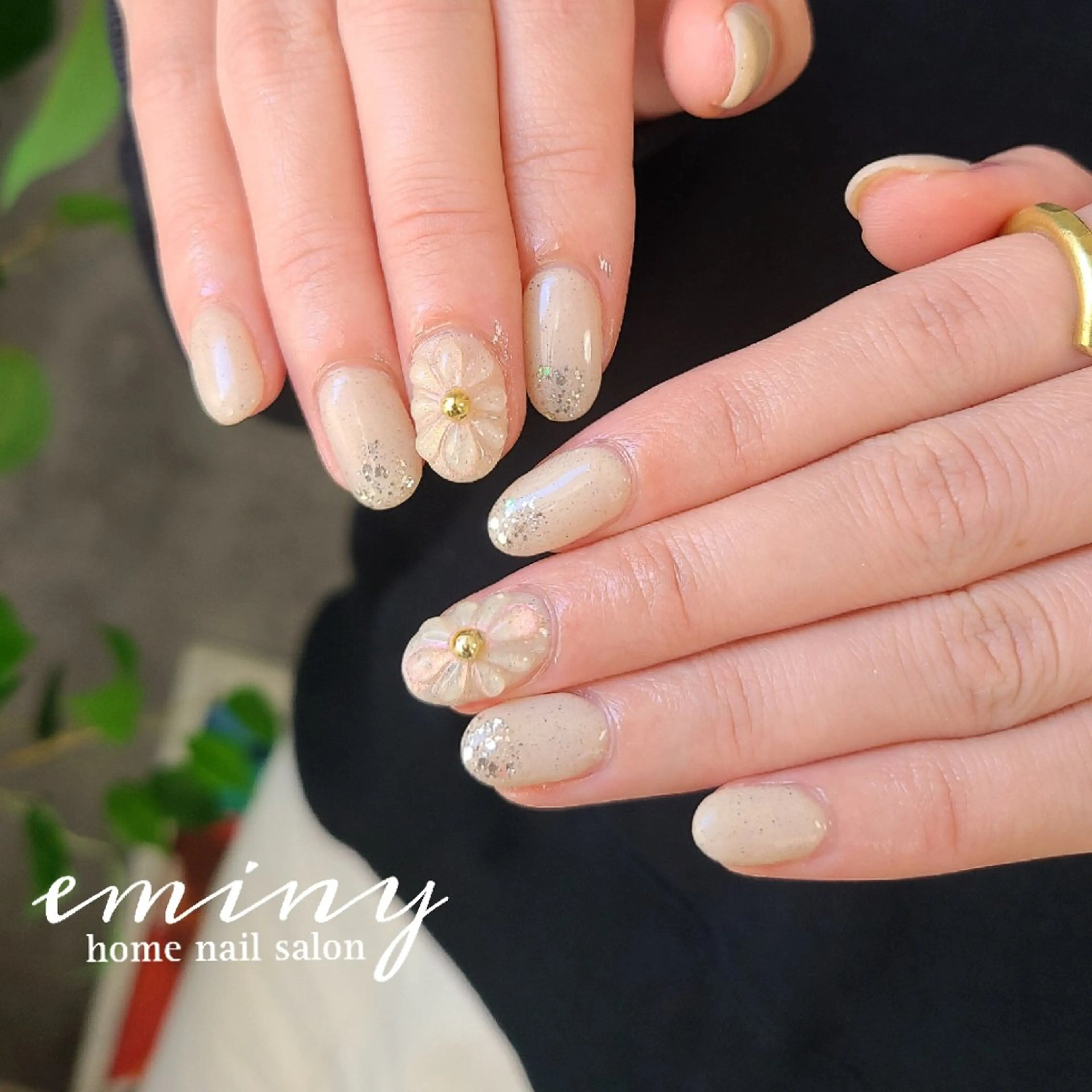 ネイル フラワーネイル キラキラネイル オフィスネイル ぷっくりネイル ハンドネイル nail salon  eminyのネイルデザイン