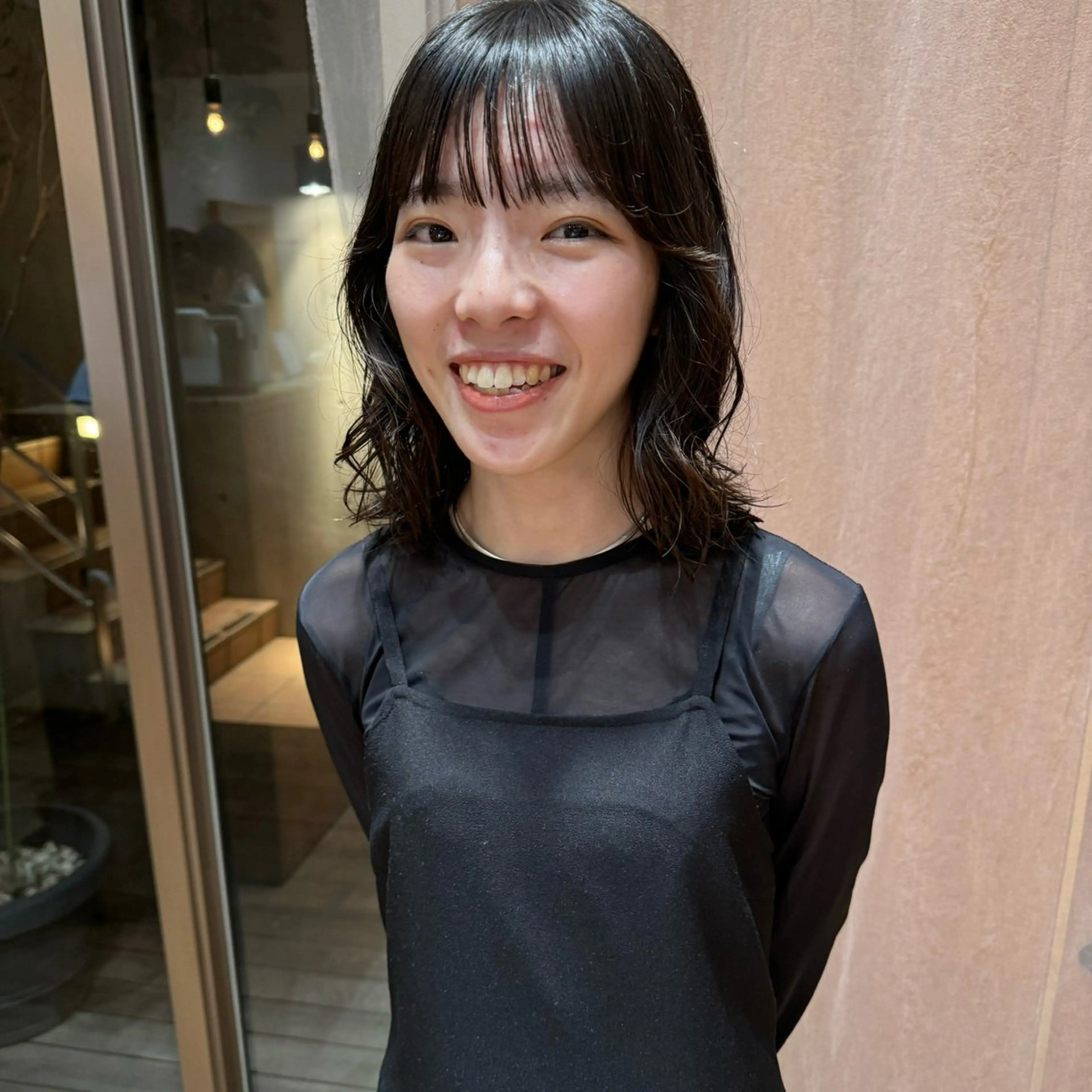 ミディアム パーマ ミディアムパーマ カット パーマ 大橋 芽衣のヘアスタイル