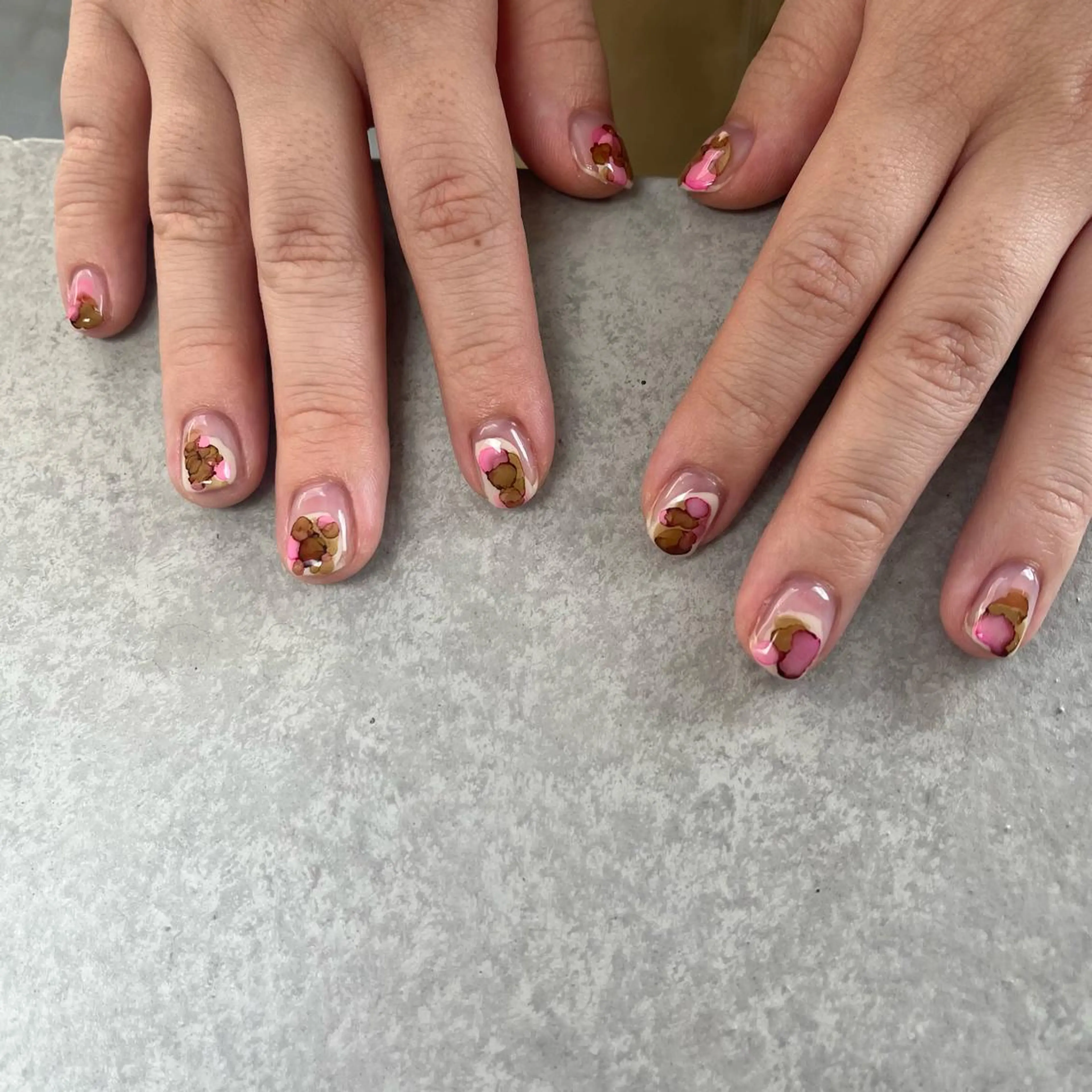 ネイル ハンドネイル 🤎Two ERI🤎のネイルデザイン