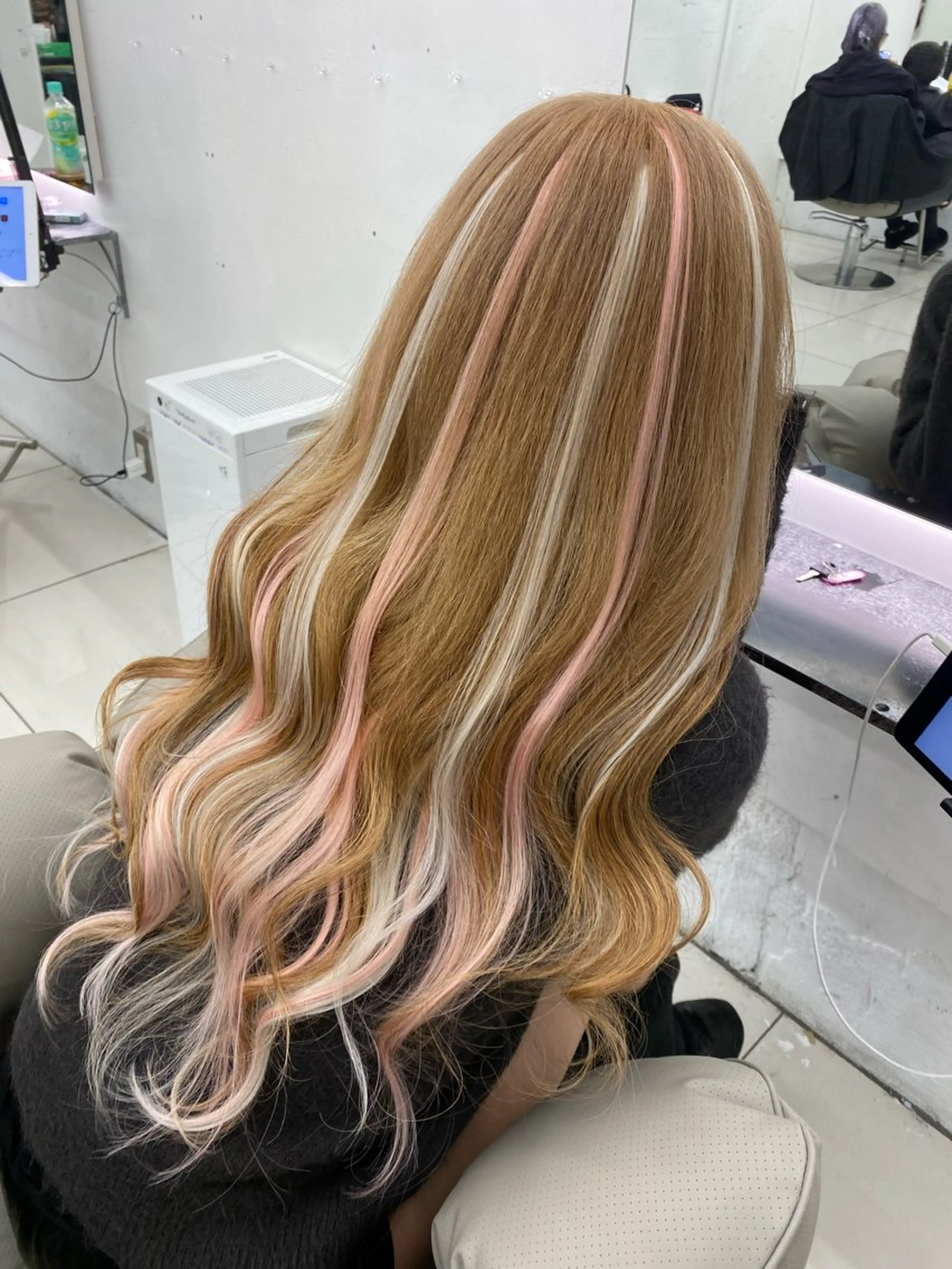 エクステ HIMARI/栄 Roverのヘアスタイル