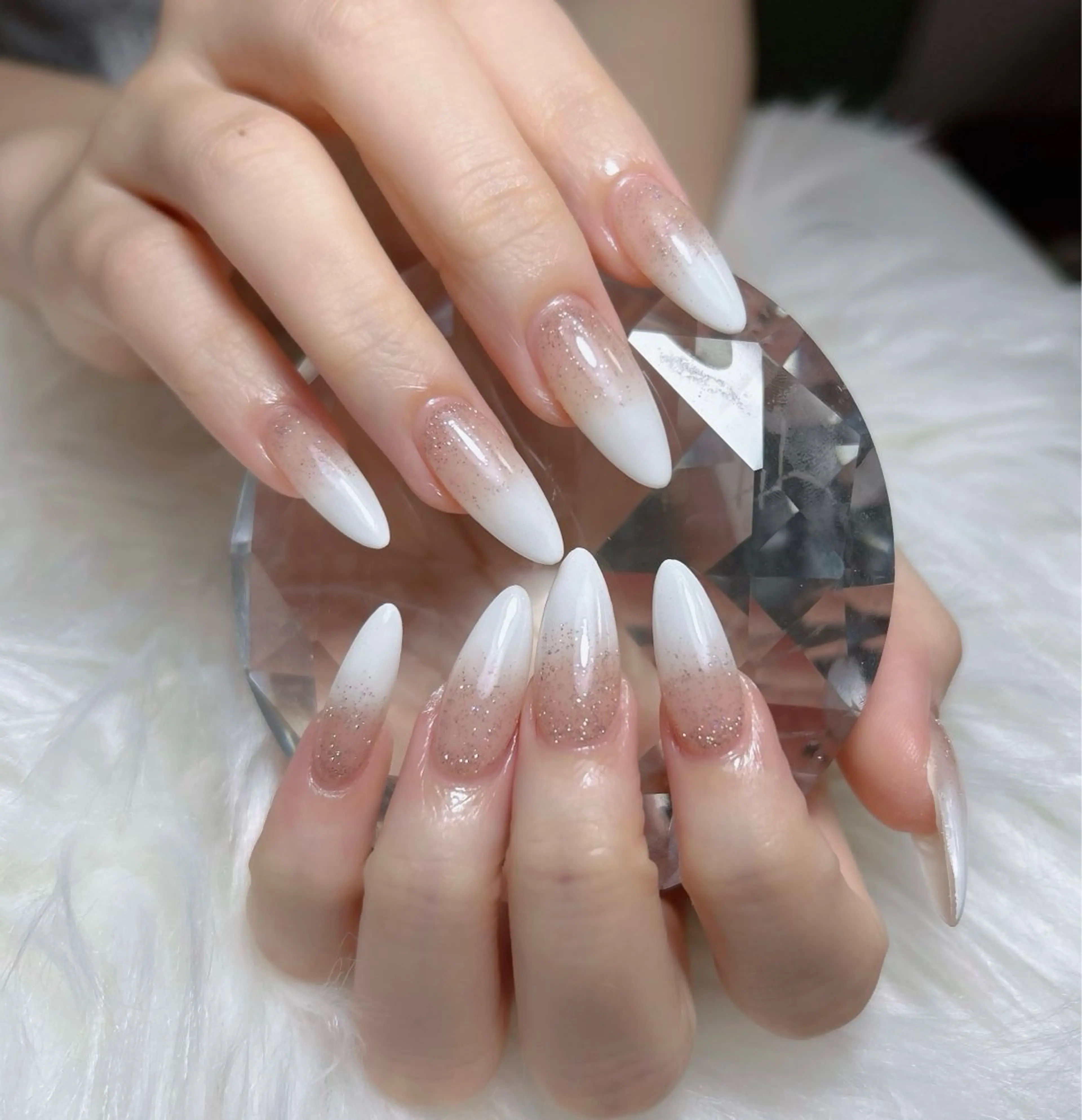 ネイル アートネイル オーロラネイル チークネイル 長さ出し フットネイル Chan nailsのネイルデザイン