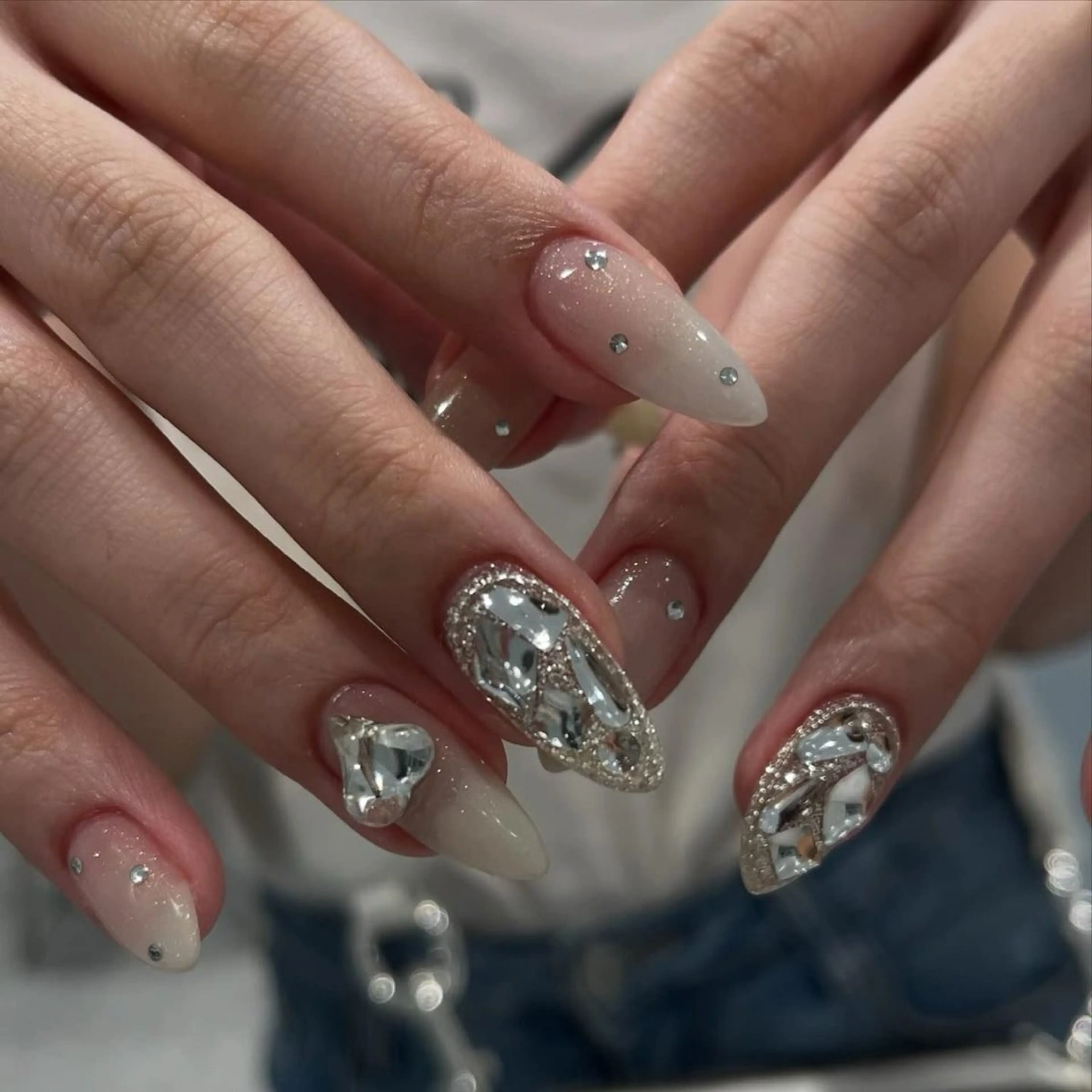 ネイル 韓国ネイル ニュアンスネイル シンプルネイル 春ネイル ワンホンネイル ハンドネイル ハンドケア Nihonthy Nail 新宿所属・Nihonthy Nail 新宿のネイルデザイン