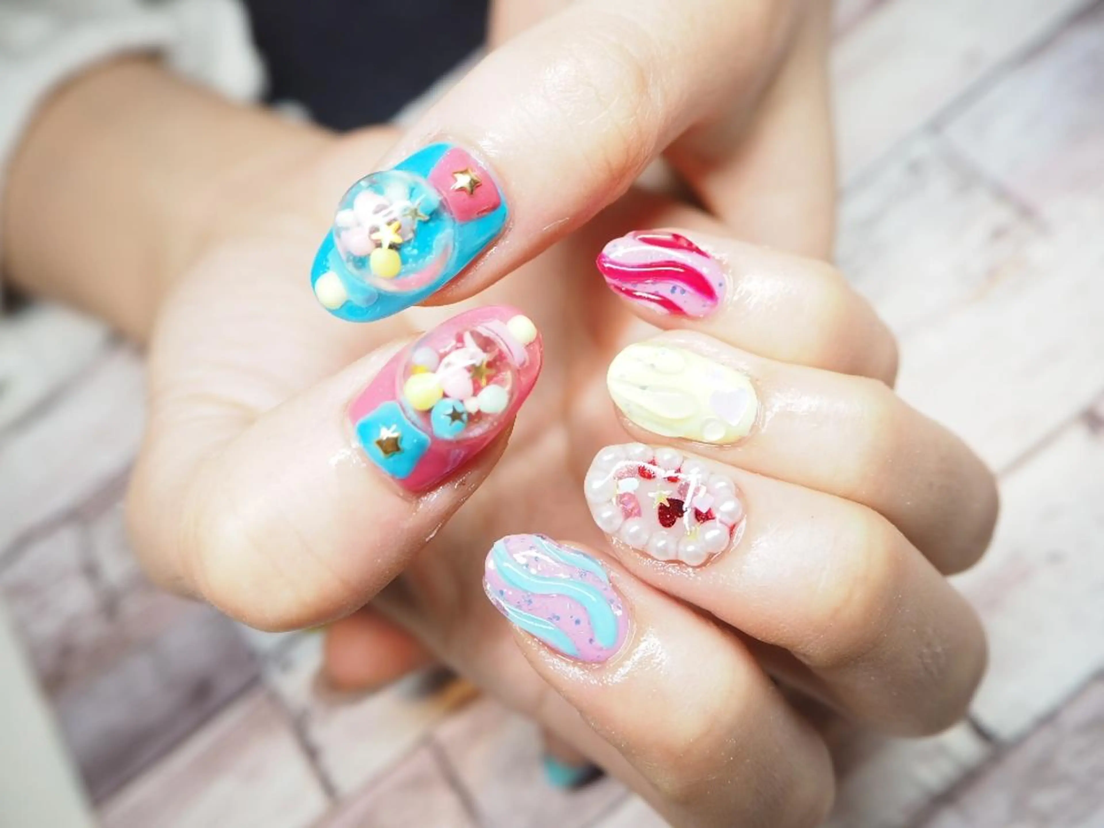 ネイル ConneQt所属・ETHOSENSE. kimikaのネイルデザイン