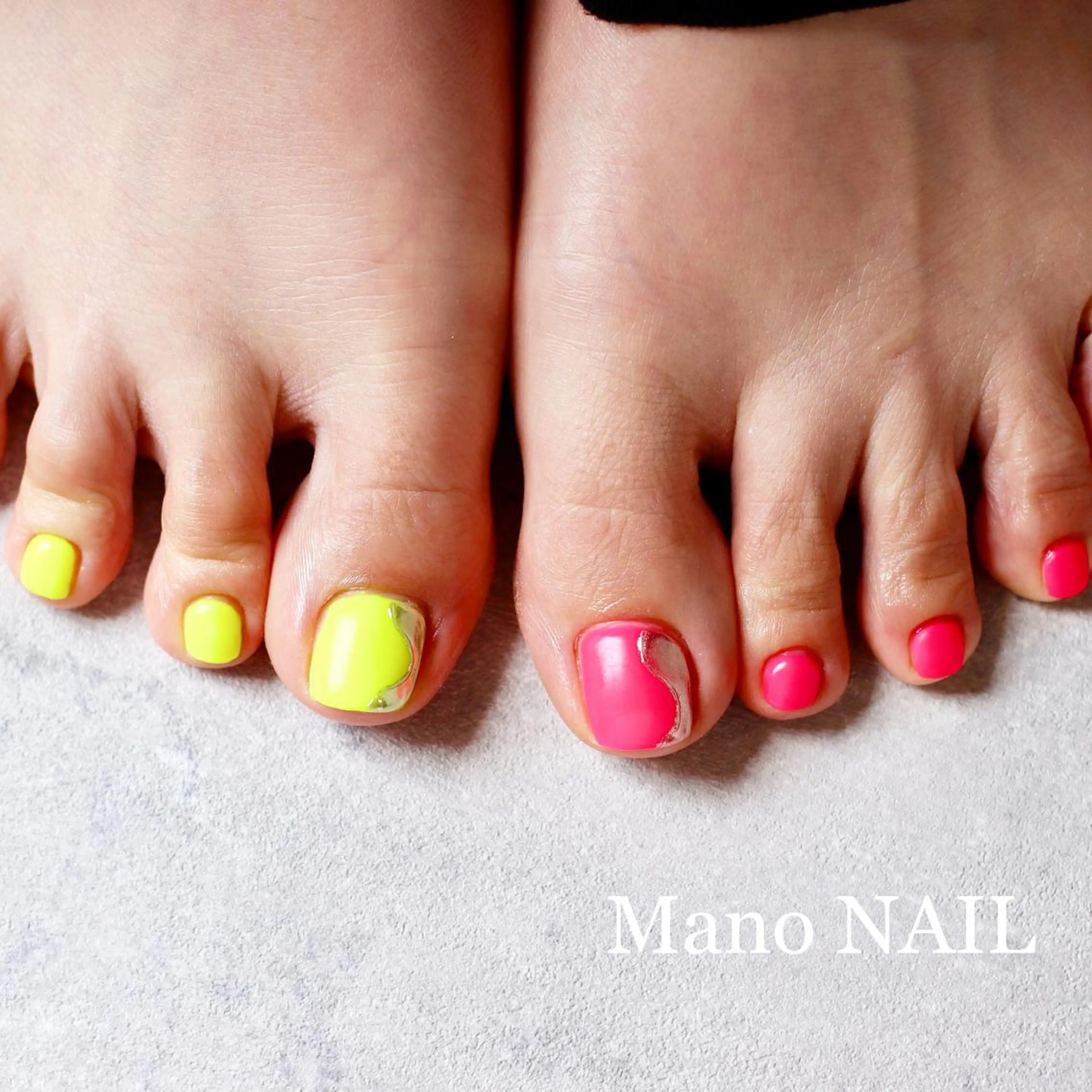 ネイル フットネイル Mano NAILのネイルデザイン