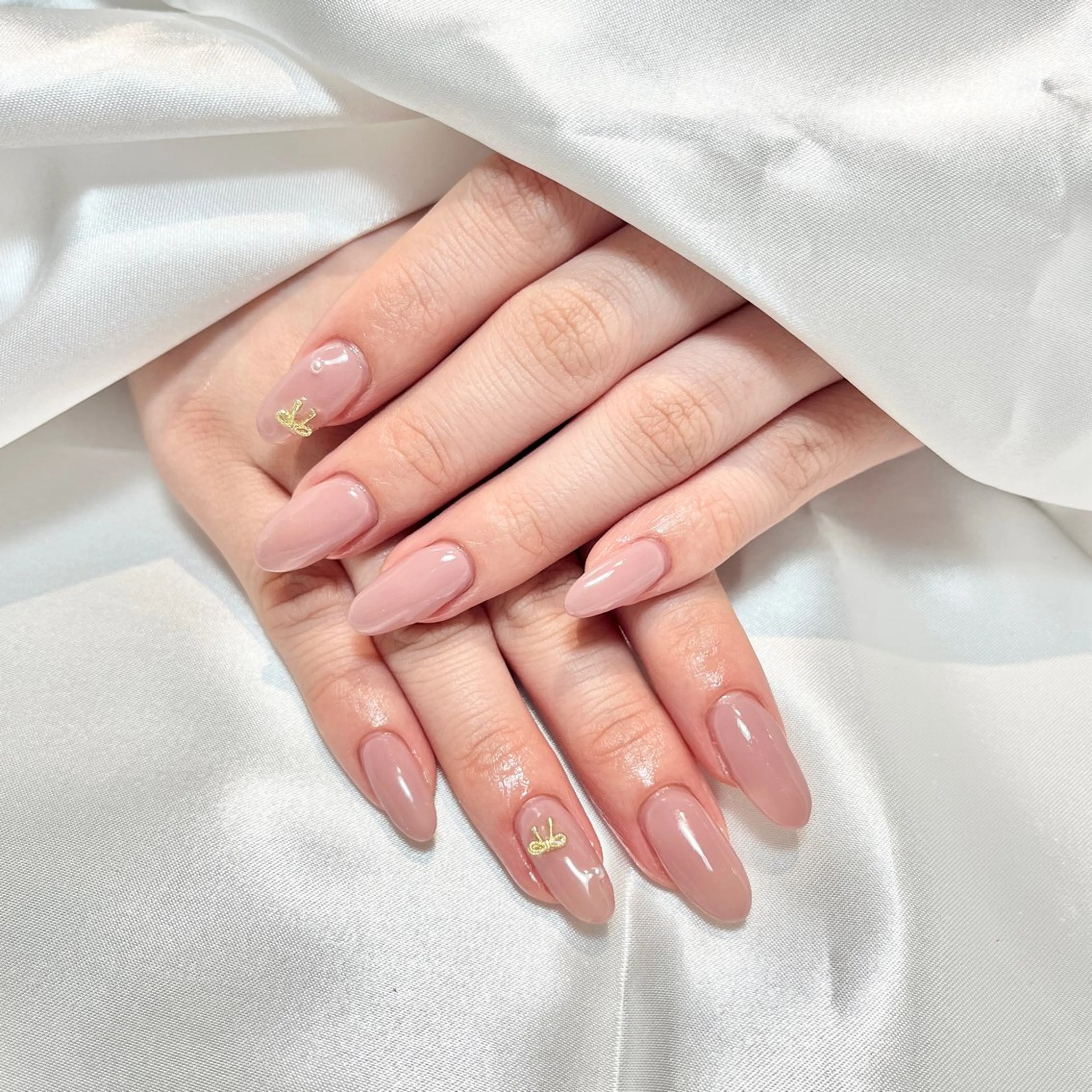 ネイル ハンドネイル WISTERIA ainaのネイルデザイン