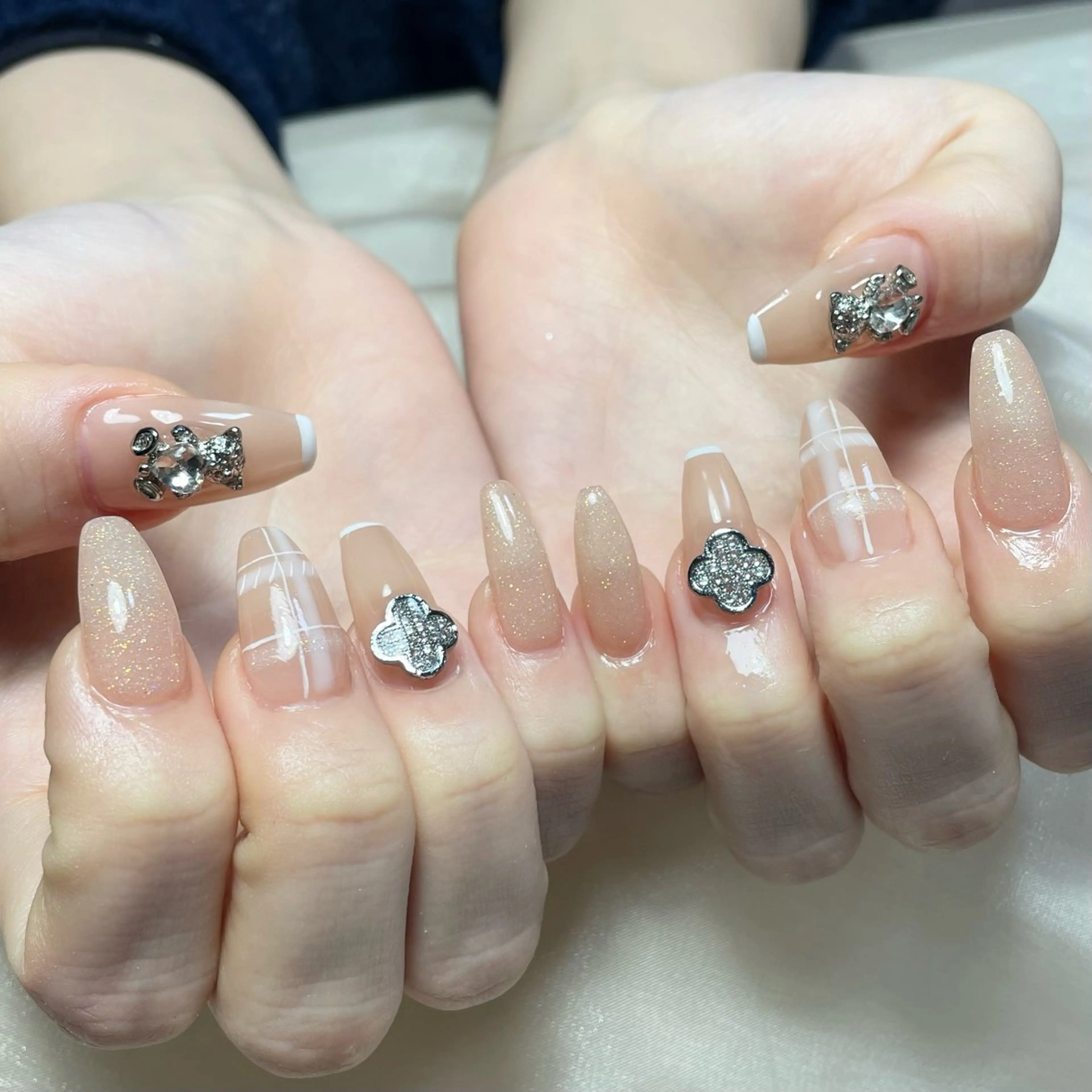 【10本長さだし＋デザインパーツつけ放題】新規ソフトジェルオフ無料✨の写真