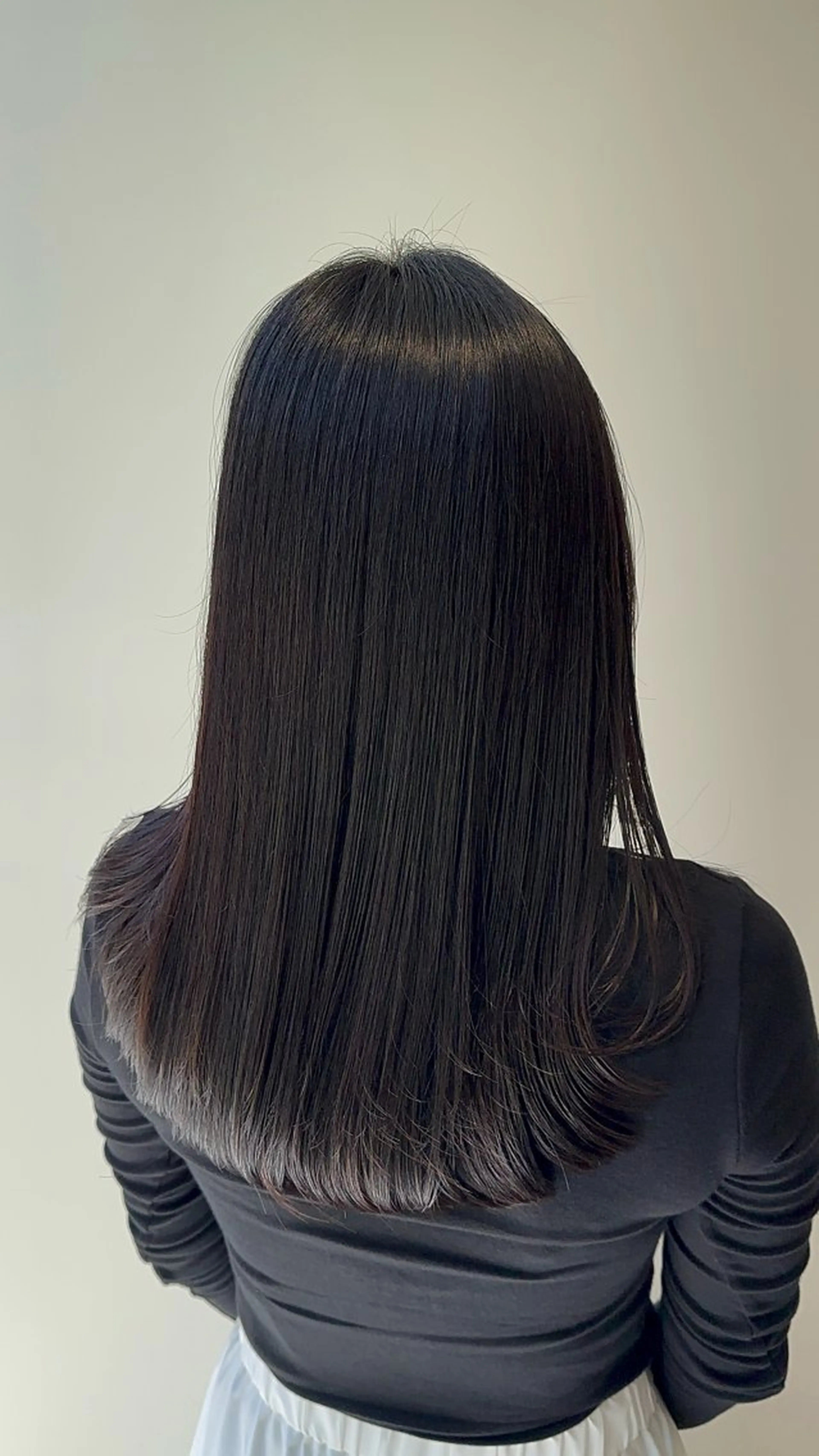セミロング セミロングパーマ 髪質改善 縮毛矯正 トリートメント 酸性ストレート fiica （フィーカ）所属・金子侑史 /縮毛矯正の人のヘアスタイル