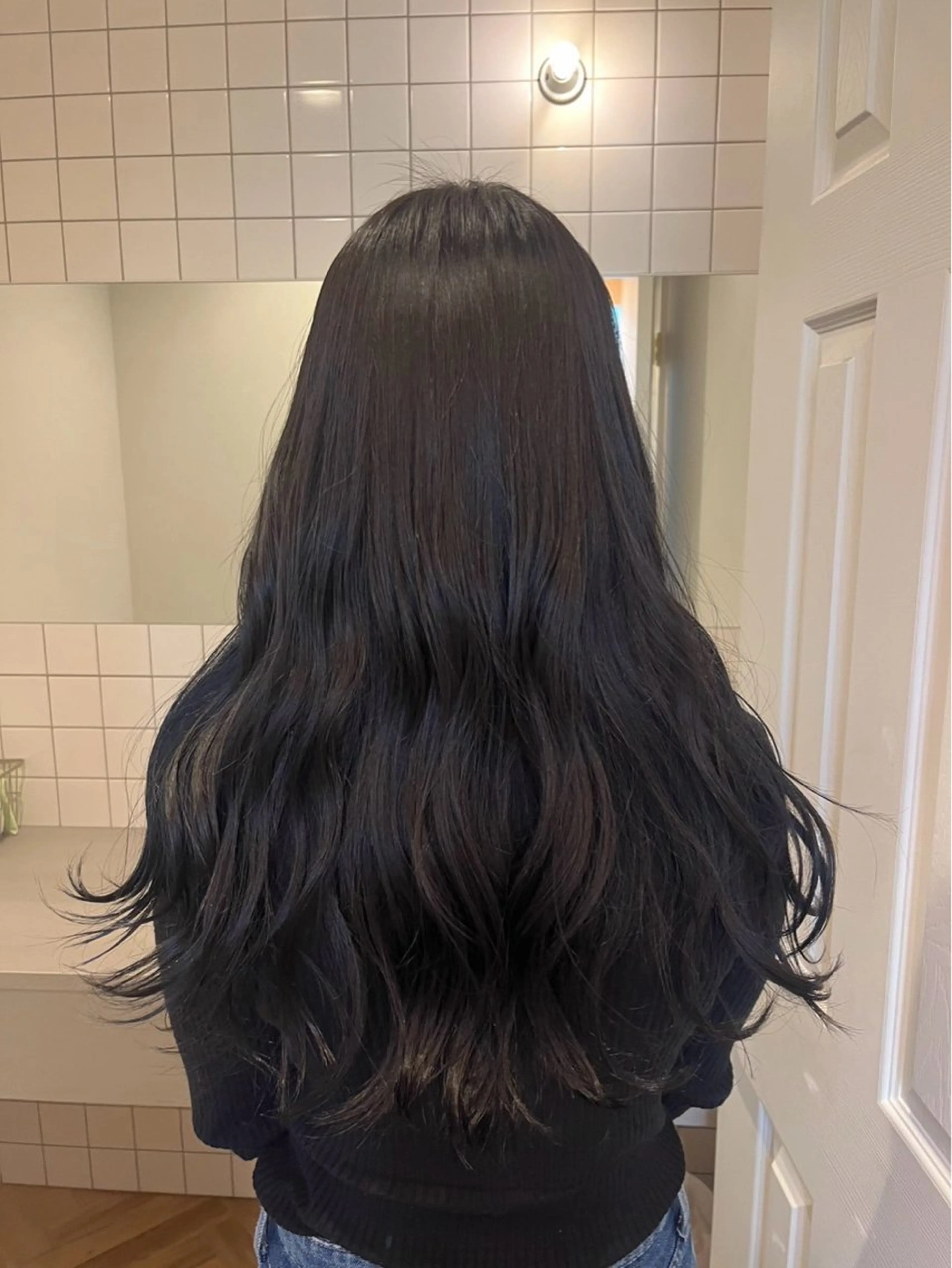 ロング runa/パーマ /ブリーチモデルのヘアスタイル