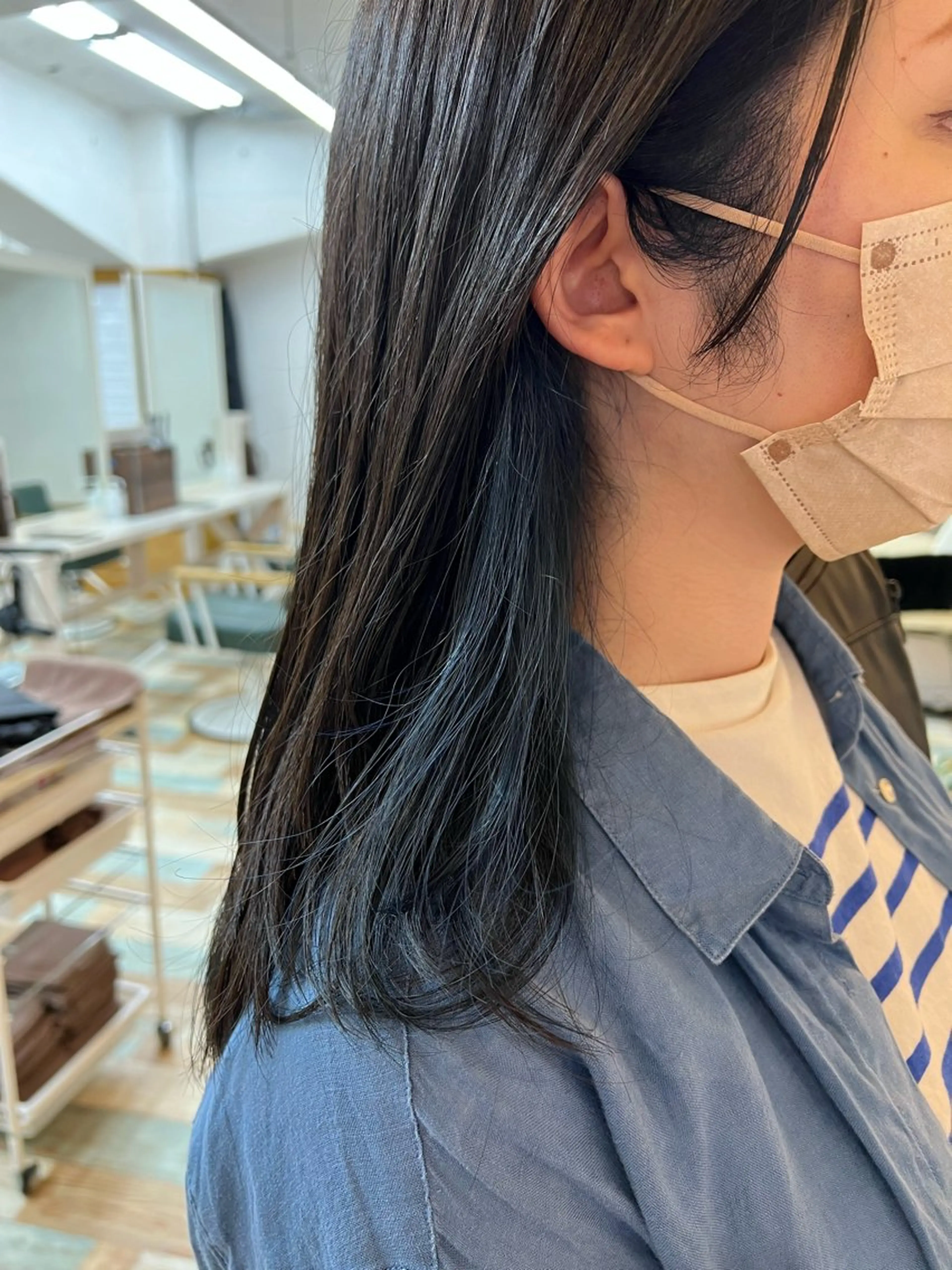 セミロング カラー イヤリングカラー カット ヘアカラー トリートメント KANA/ボブ/ インナーカラー/艶髪のヘアスタイル