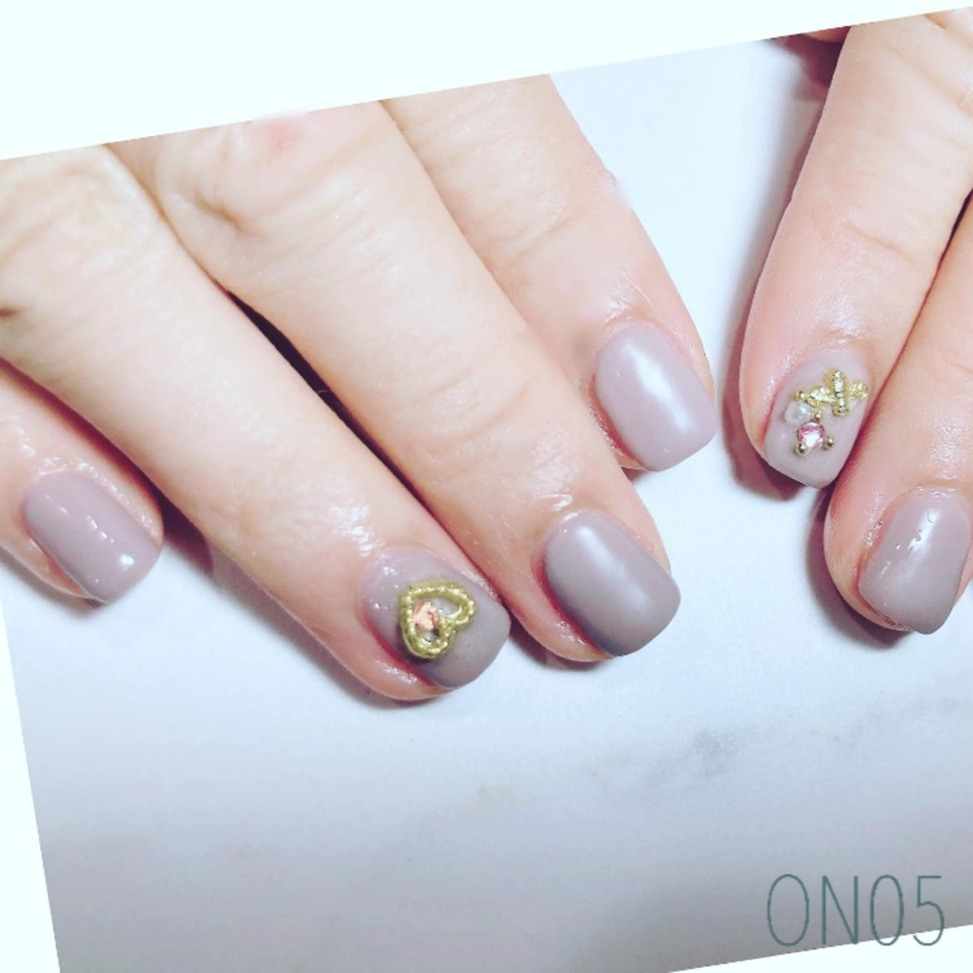 ネイル 園 寛子 （ネイリスト）のネイルデザイン