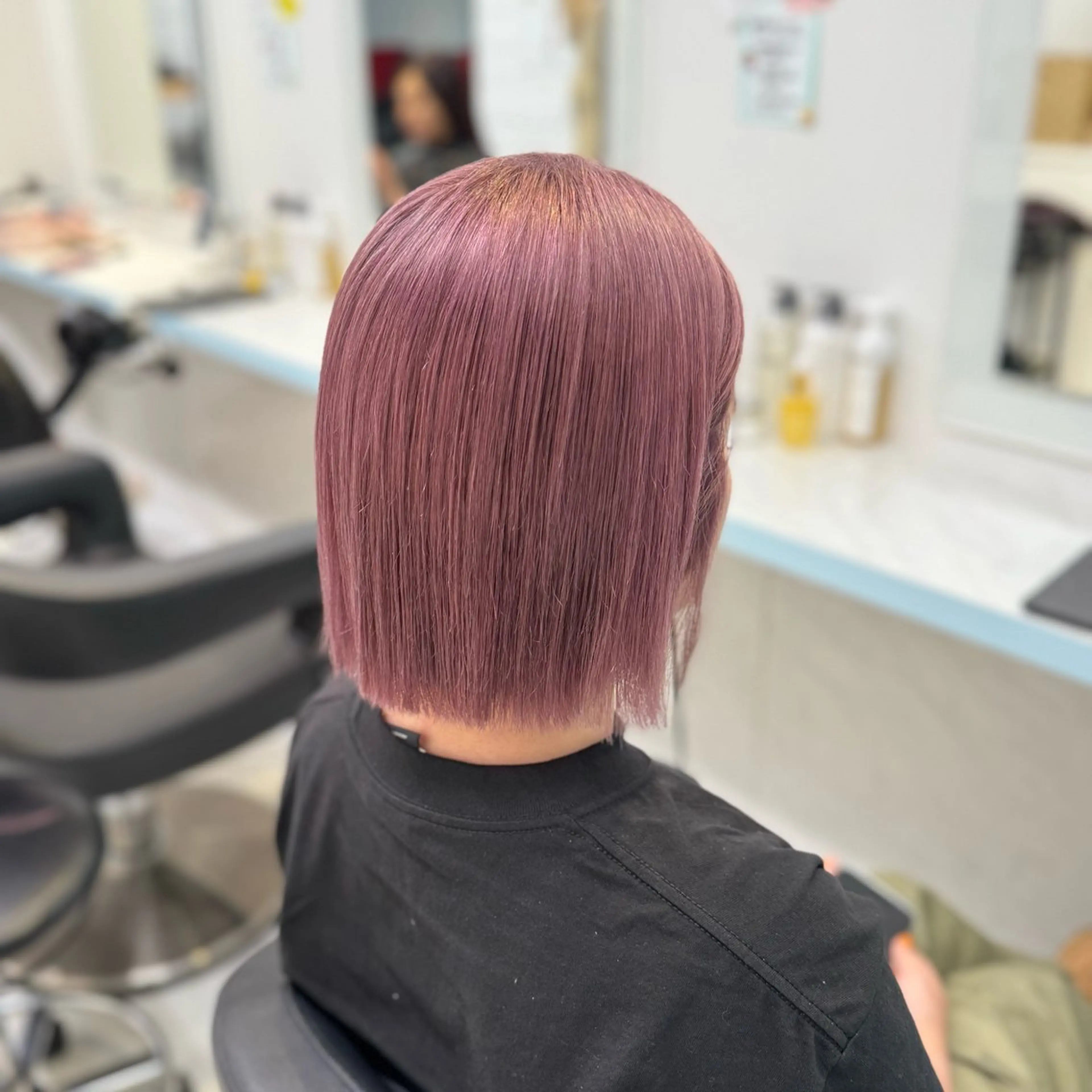 ミディアム ヘアカラー 🩷モテ髪＆透明感 🩷ミルクティー🩷のヘアスタイル