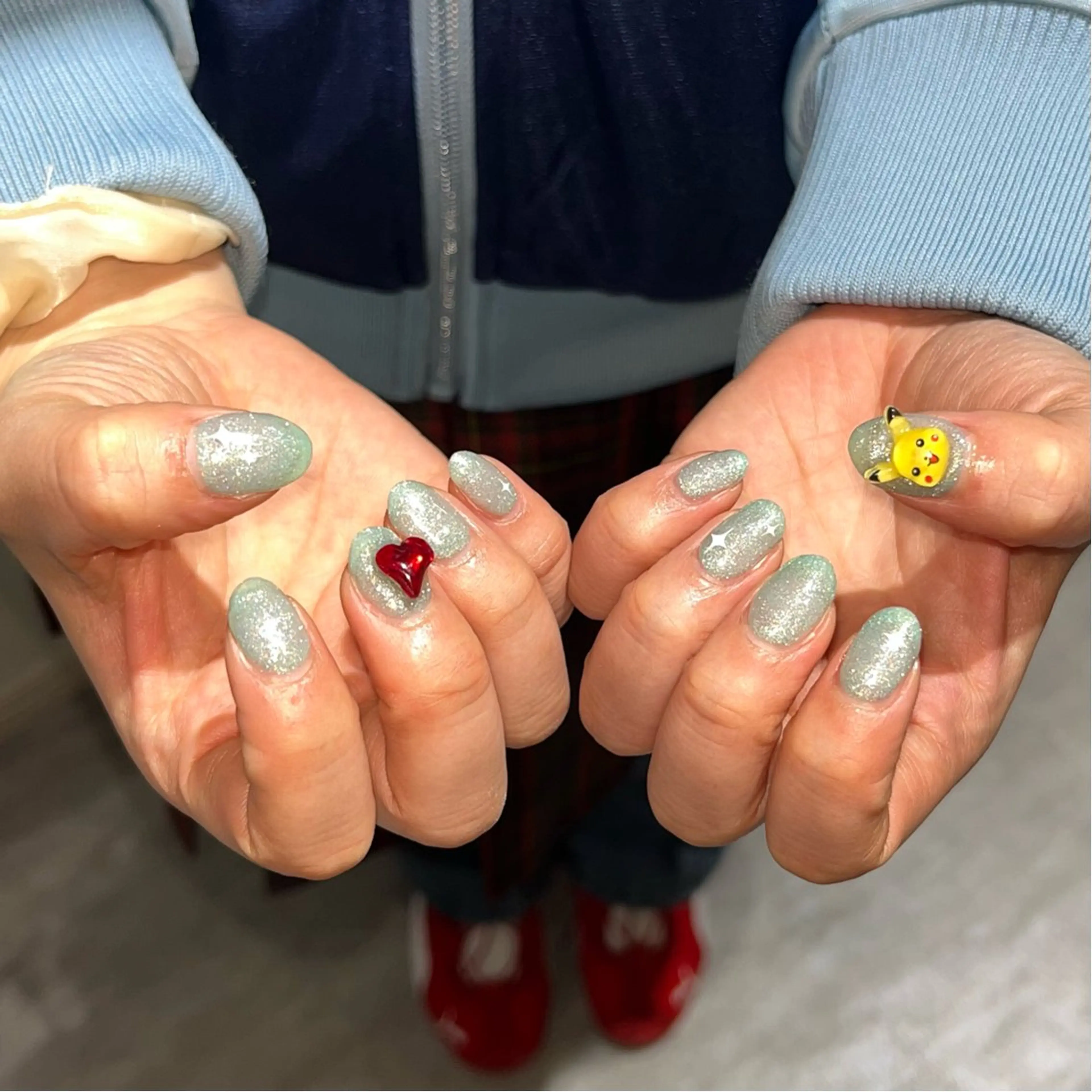 ネイル アートネイル フラッシュネイル フレンチネイル ジェルネイル ガラスフレンチ You&Me Naoのネイルデザイン