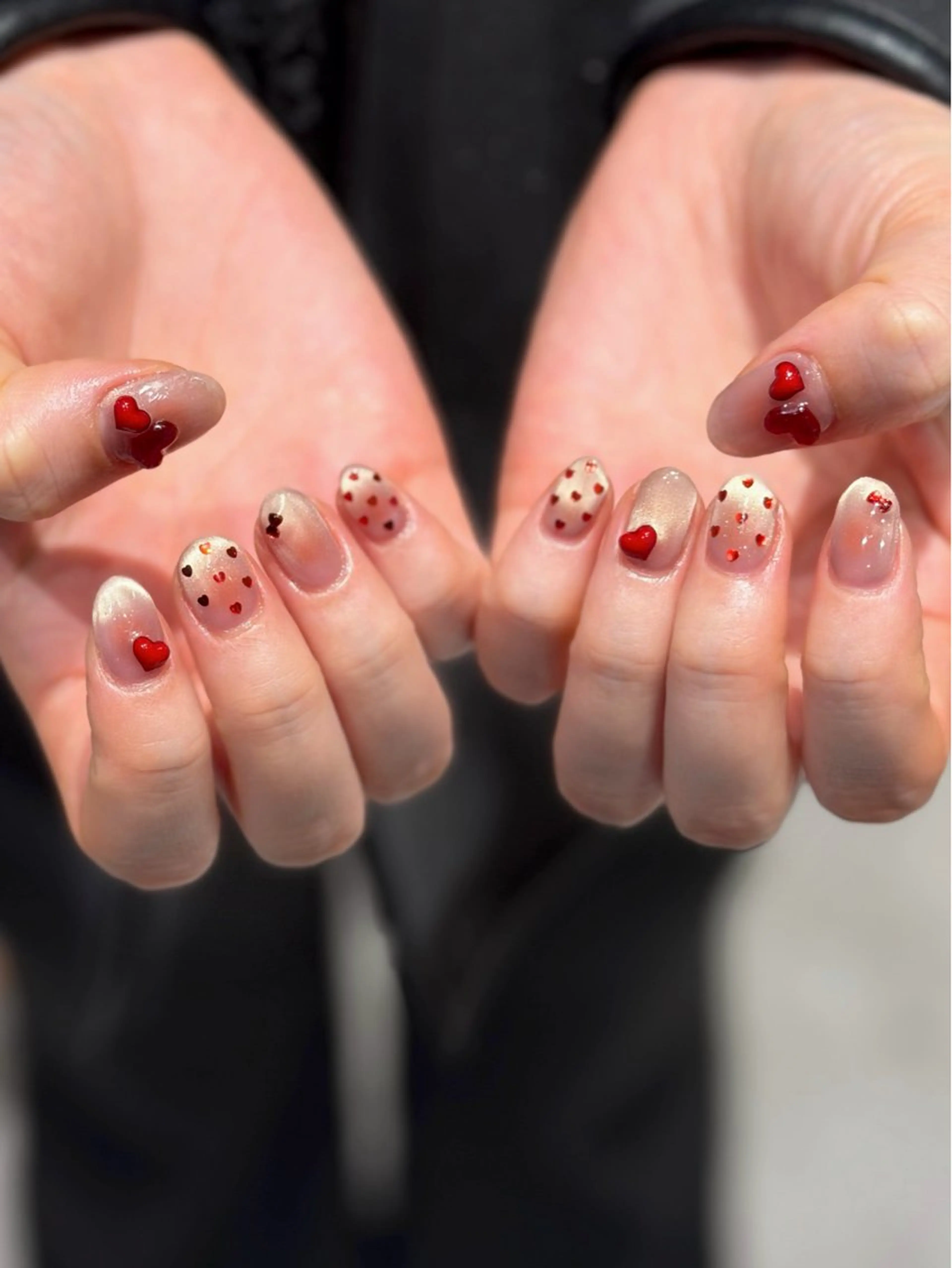 ネイル ホワイト nailsalon moe.所属・yume 大人ガーリーネイルのネイルデザイン