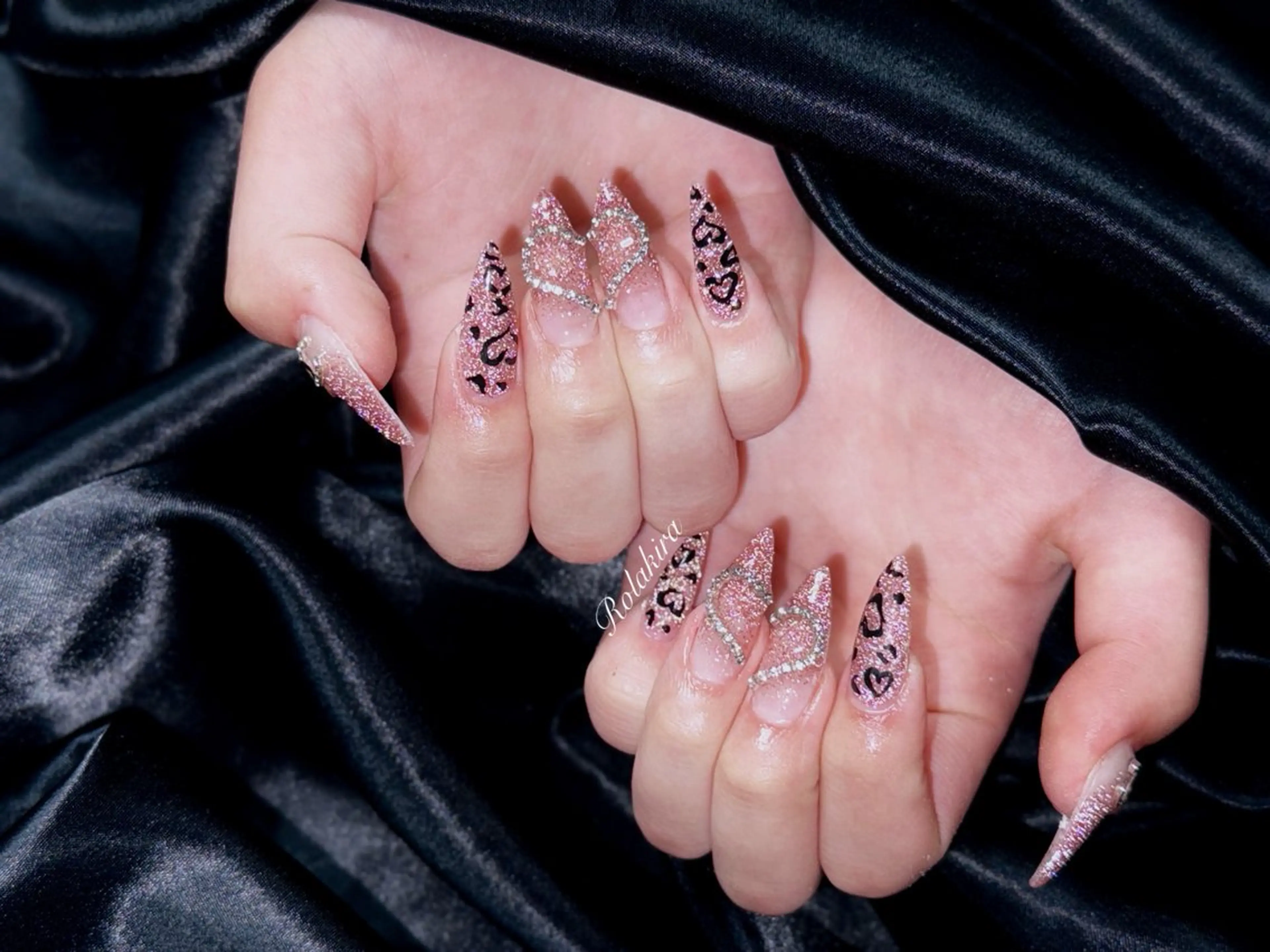 ネイル チークネイル 長さ出し フレンチネイル ジェルネイル 韓国ネイル ハンドネイル Rola kira nail salon所属・Rola kira 麗のネイルデザイン