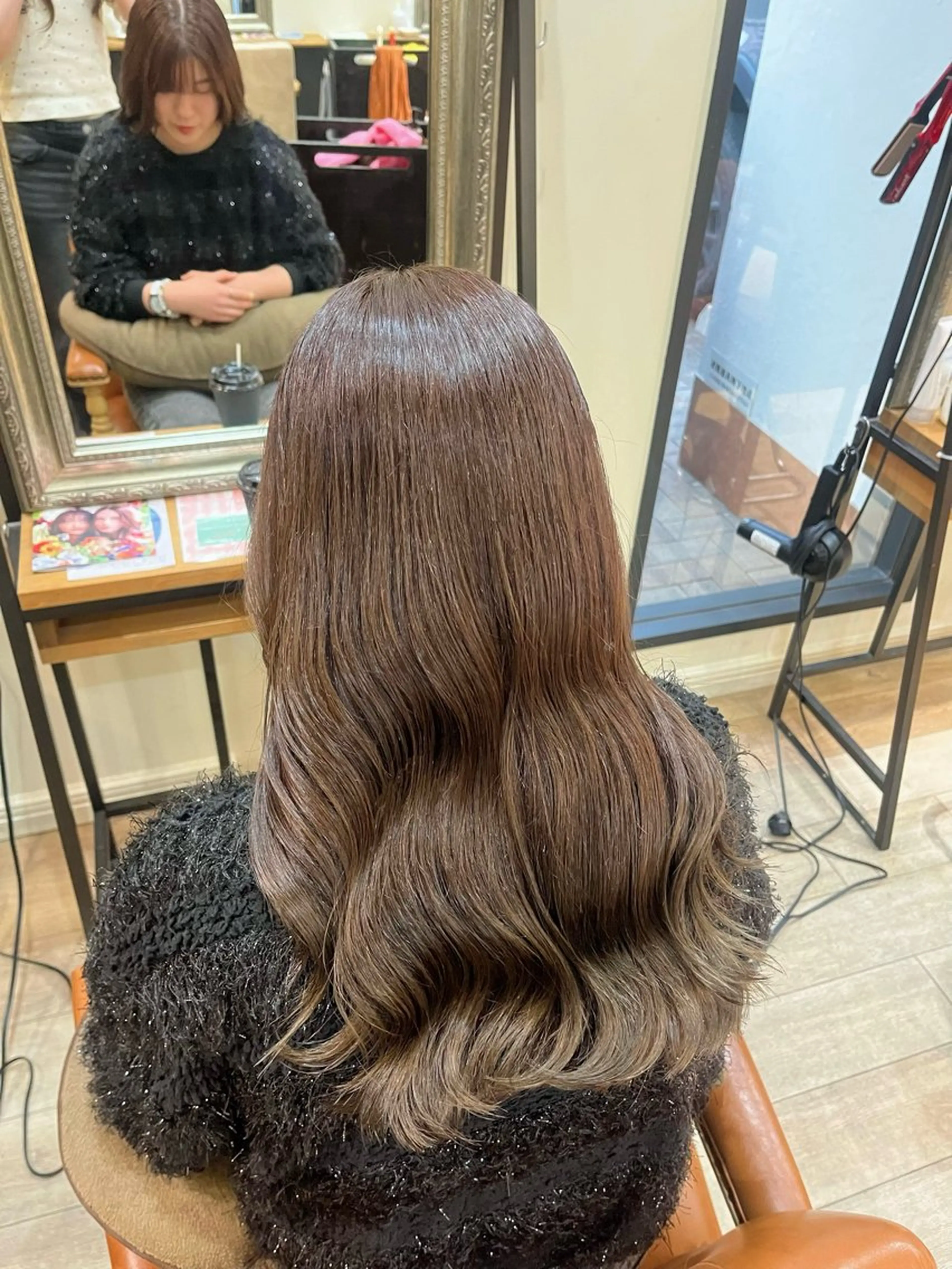 ロング ヘアカラー みゆ/ カラーリスト🎀のヘアスタイル