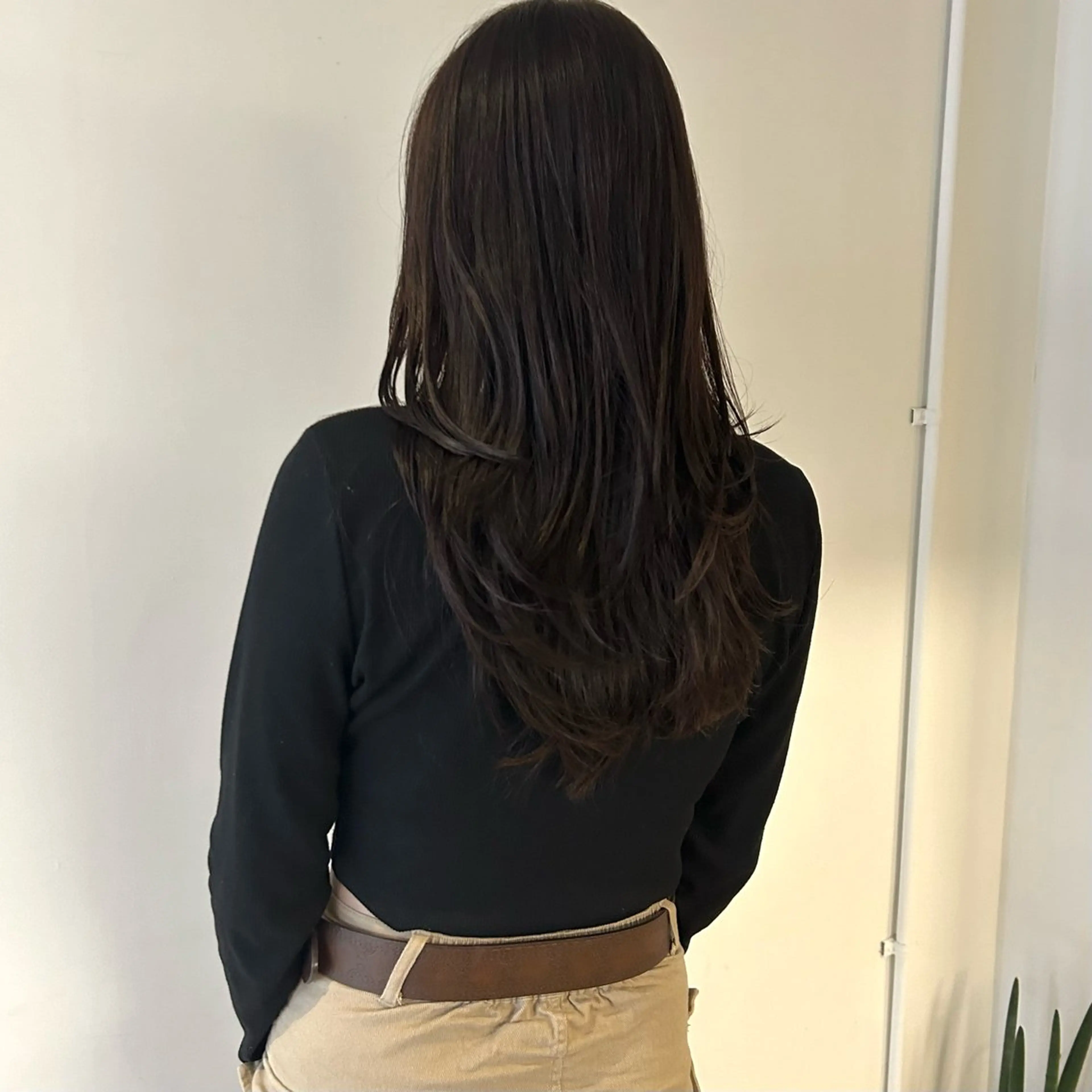 セミロング カラー 透明感カラー 顔まわりレイヤー 顔周りカット レイヤーカット nonoka オリーブ/グレージュのヘアスタイル