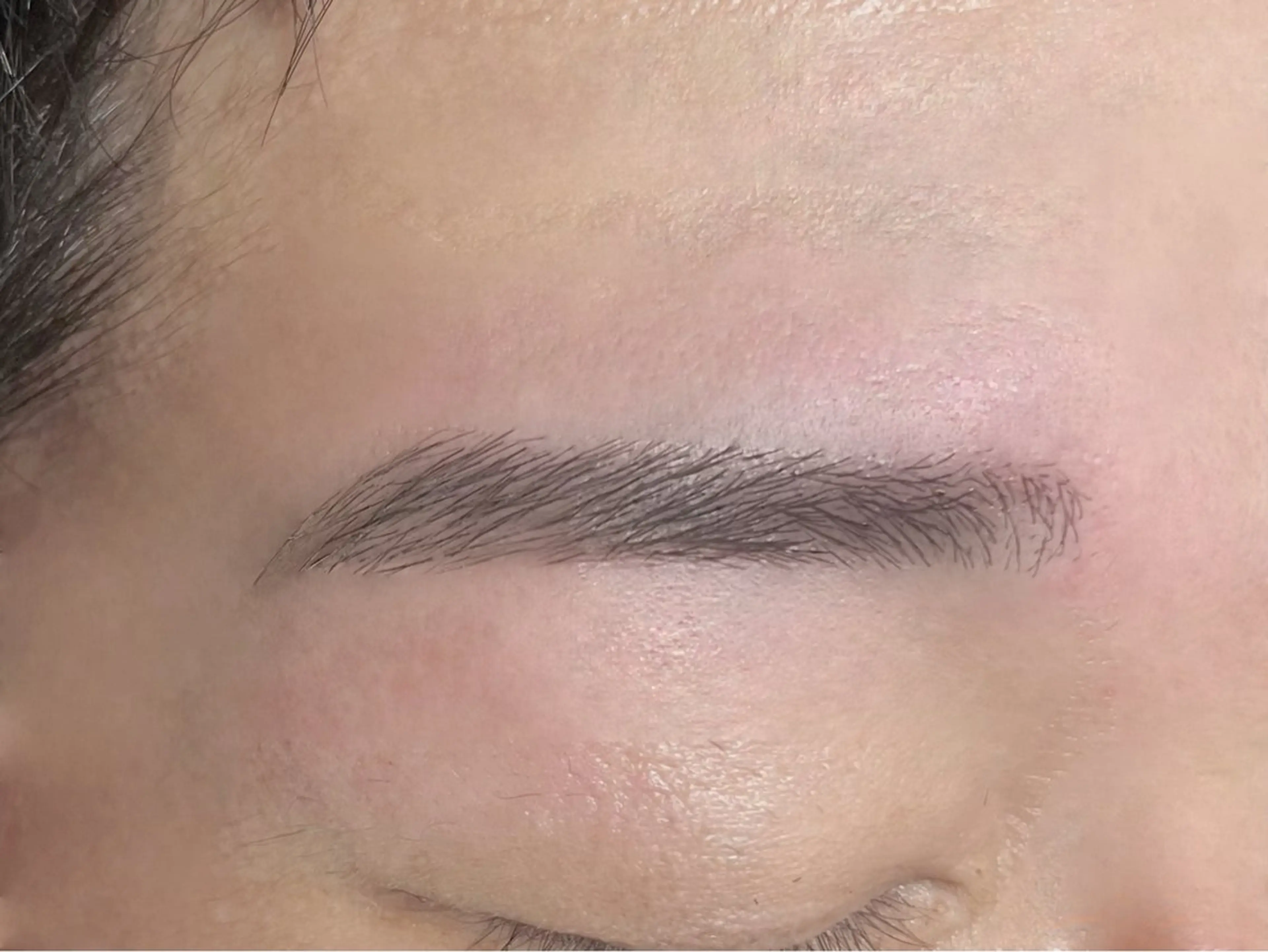 アイブロウ ワックス脱毛 眉カット Ai Quick 秋葉原わたなべの眉毛・アイブロウイメージ