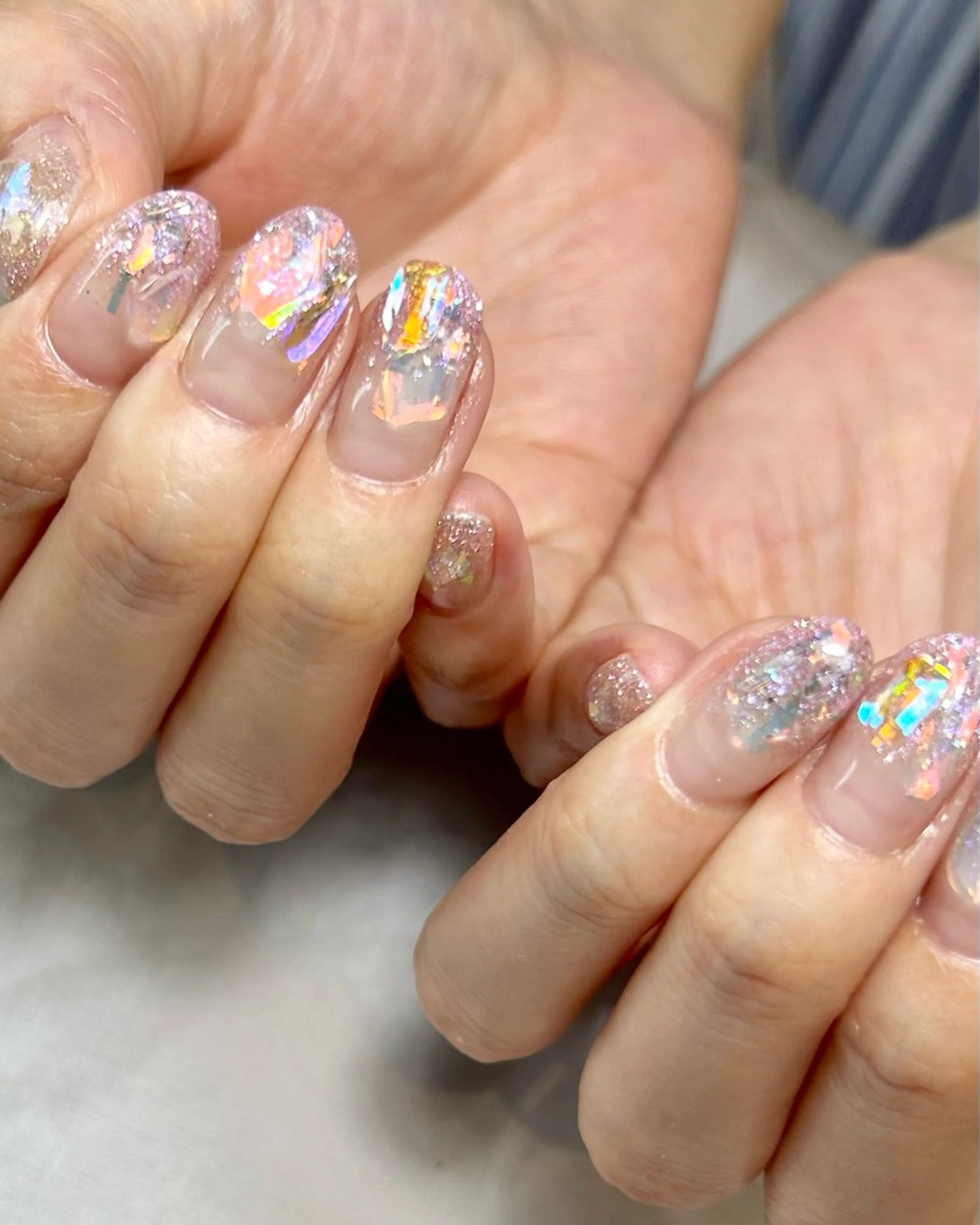 ネイル オーロラネイル 氷ネイル・うるうるネイル 持ち込み ストーンネイル ハンドネイル Reflection marikoのネイルデザイン